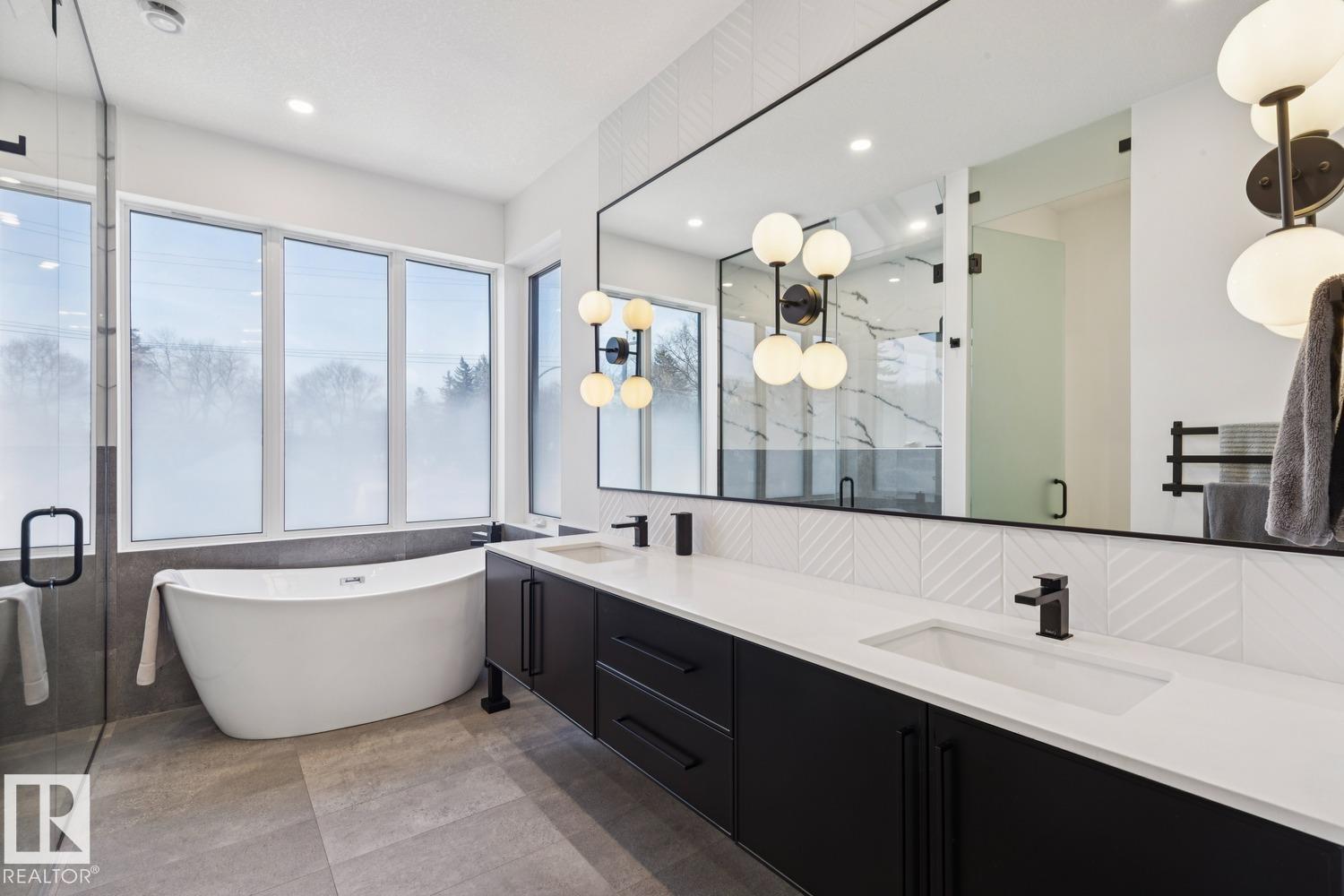 Photo 33 at 11146 62 Street NW, Highlands, Edmonton