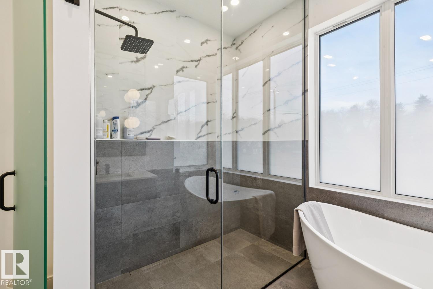 Photo 34 at 11146 62 Street NW, Highlands, Edmonton