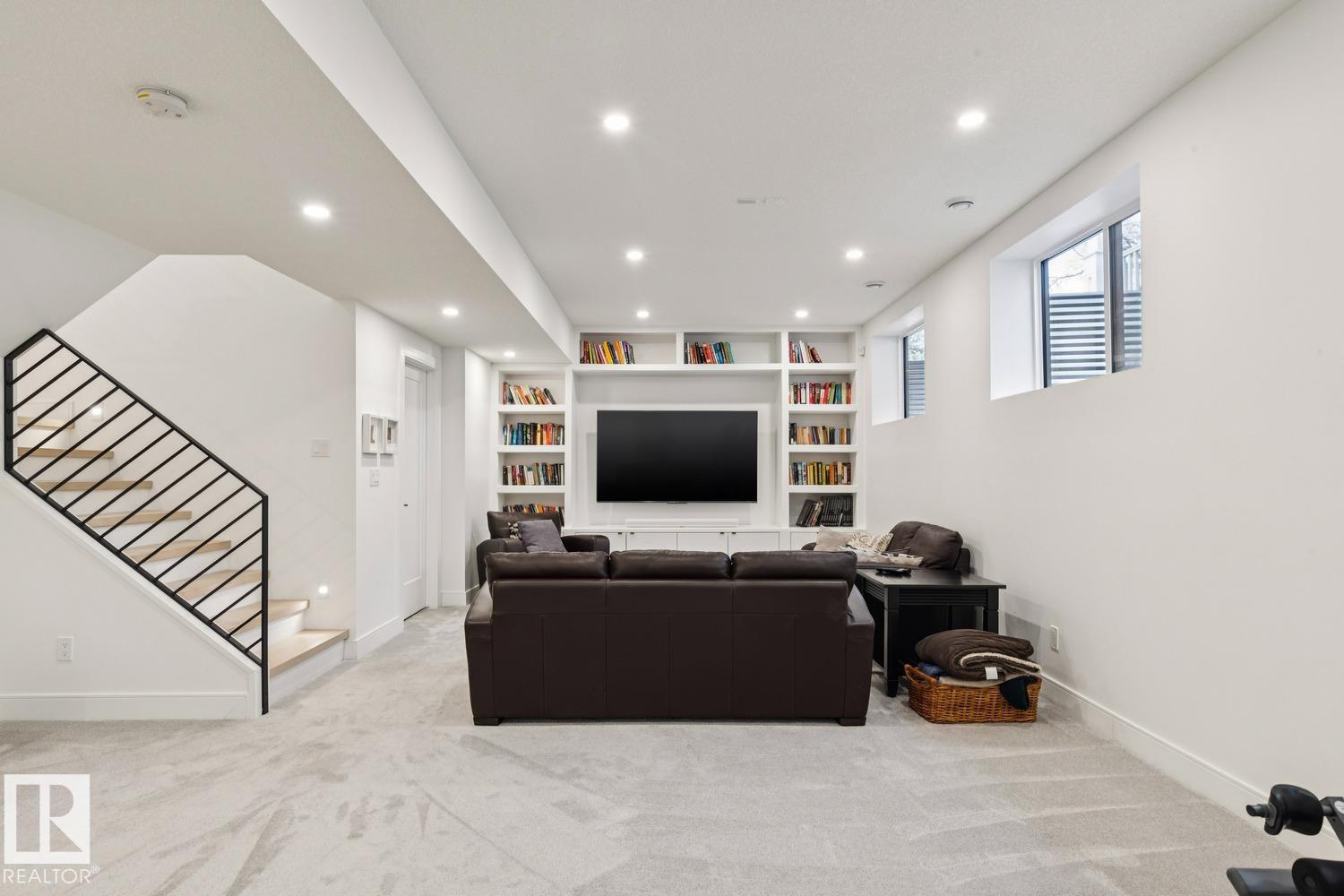 Photo 39 at 11146 62 Street NW, Highlands, Edmonton