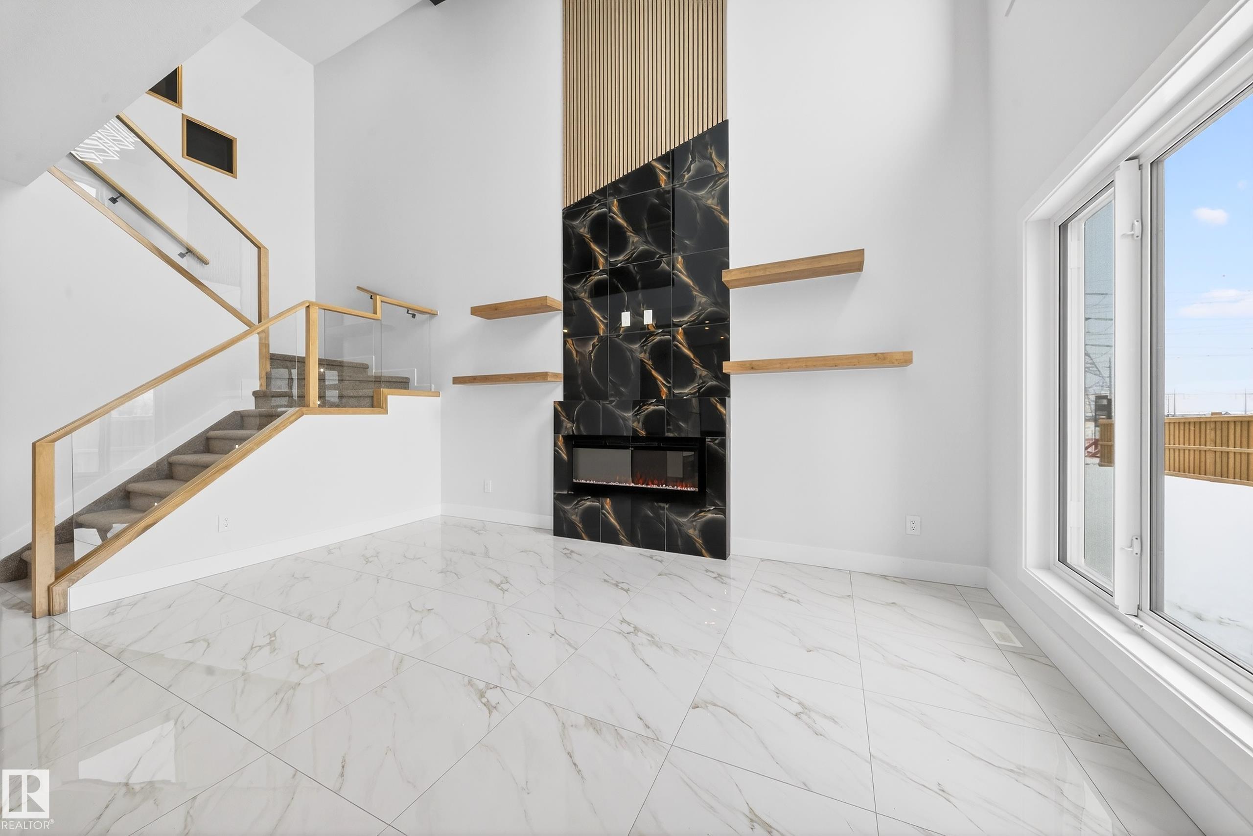 115 28 Street SW, Alces, Edmonton