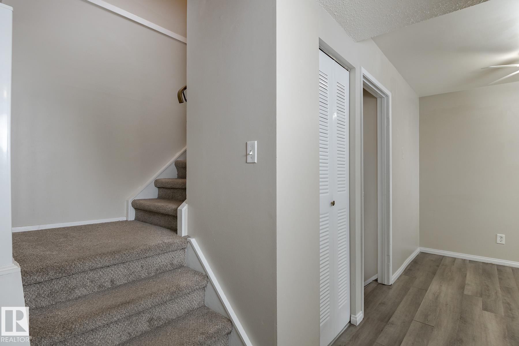 Photo 19 at 37 Woodvale Village NW, Greenview, Edmonton