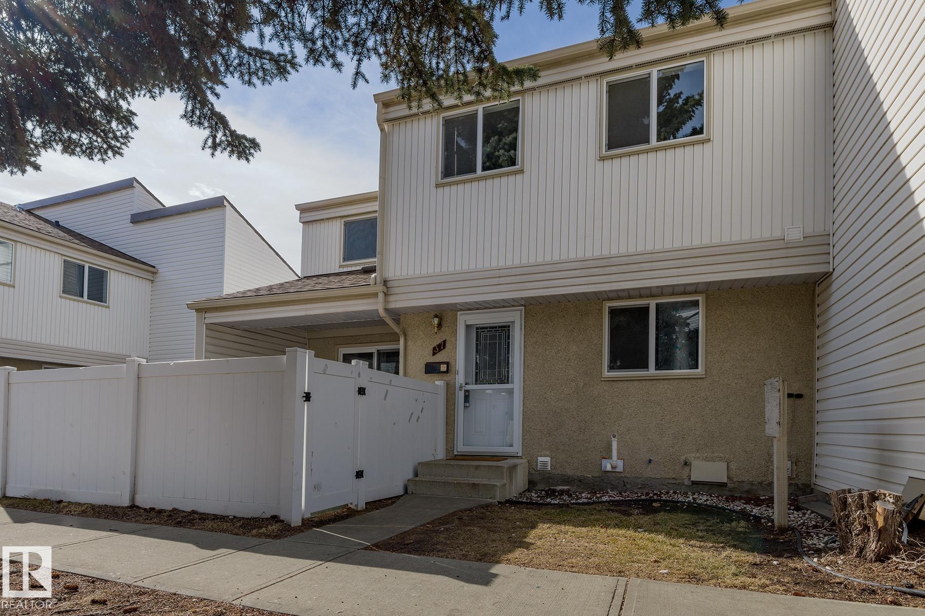 Picture for 37 WOODVALE VG NW