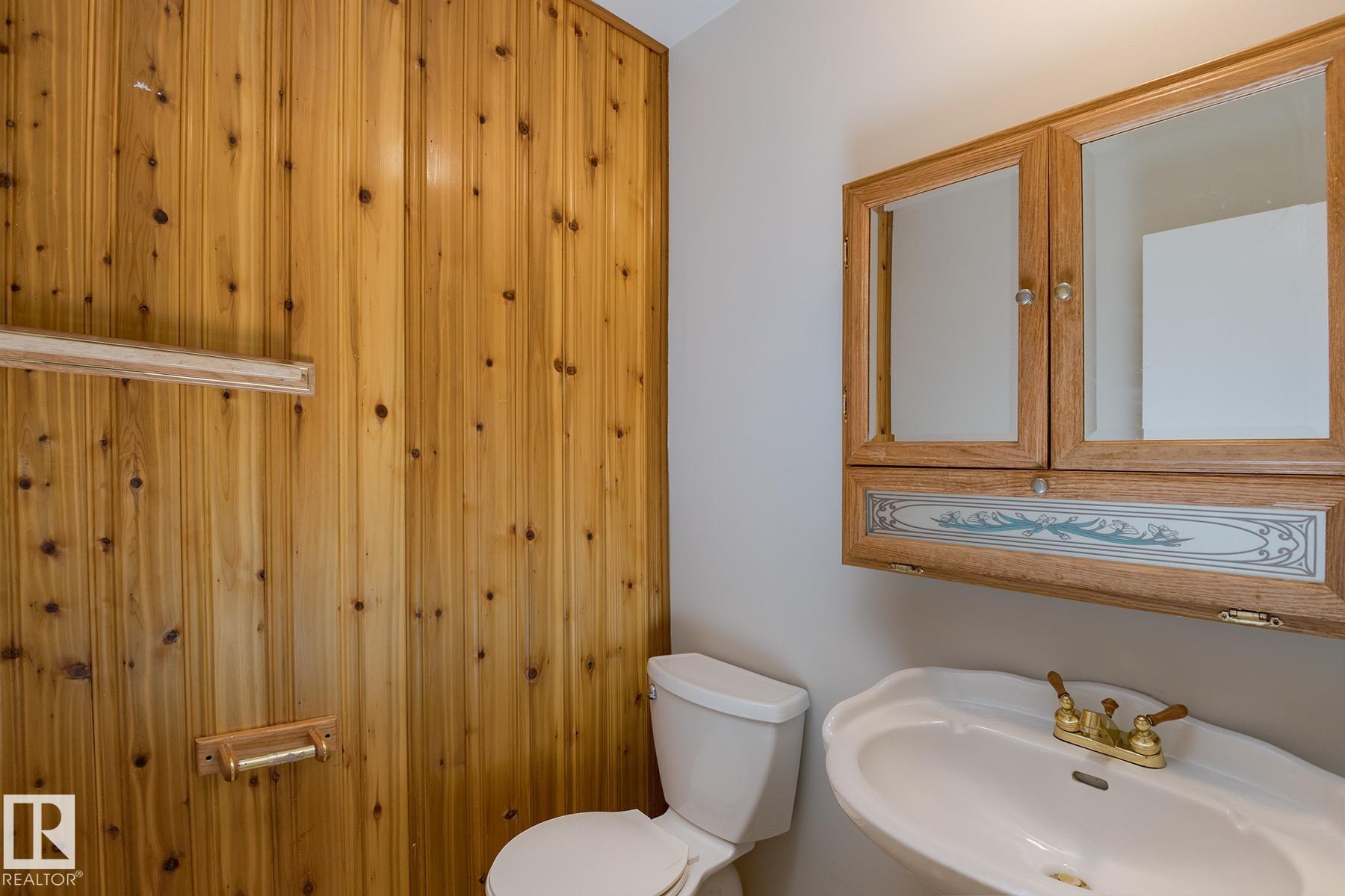 Photo 33 at 37 Woodvale Village NW, Greenview, Edmonton