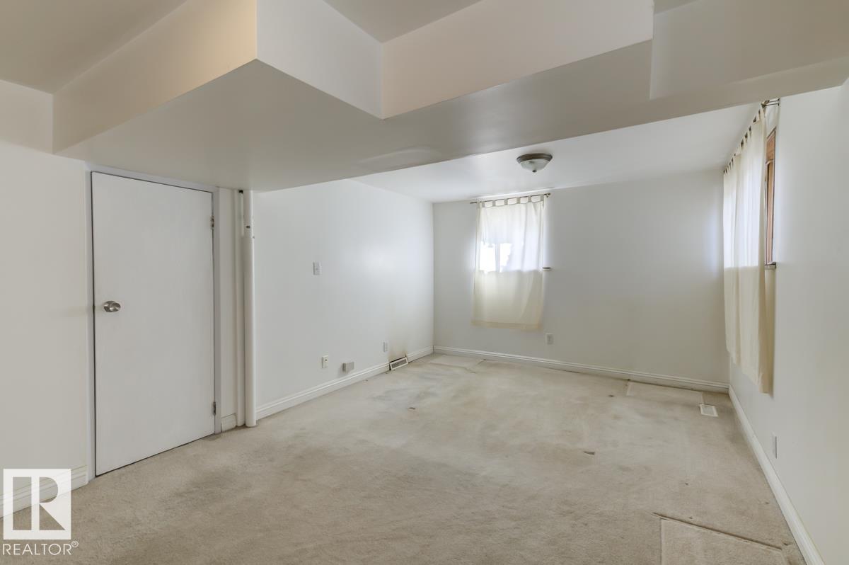 Photo 25 at 6015 106 Street NW, Pleasantview, Edmonton