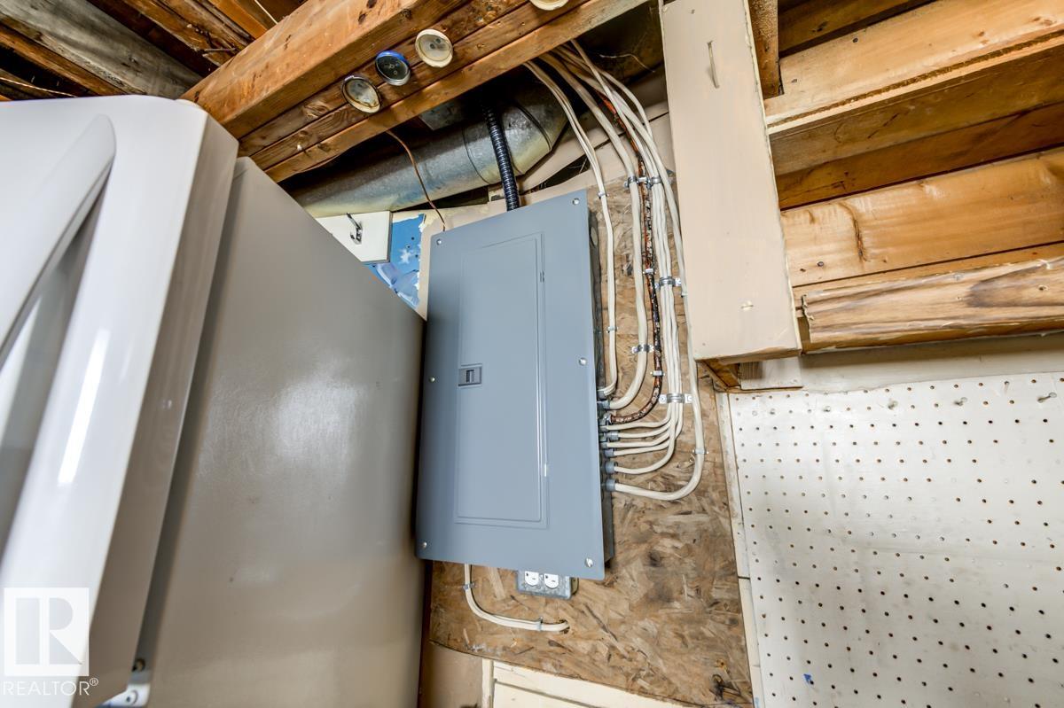 Photo 31 at 6015 106 Street NW, Pleasantview, Edmonton