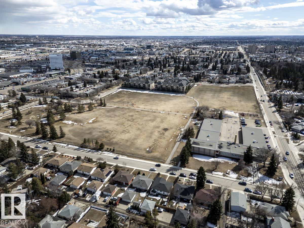 Photo 51 at 6015 106 Street NW, Pleasantview, Edmonton