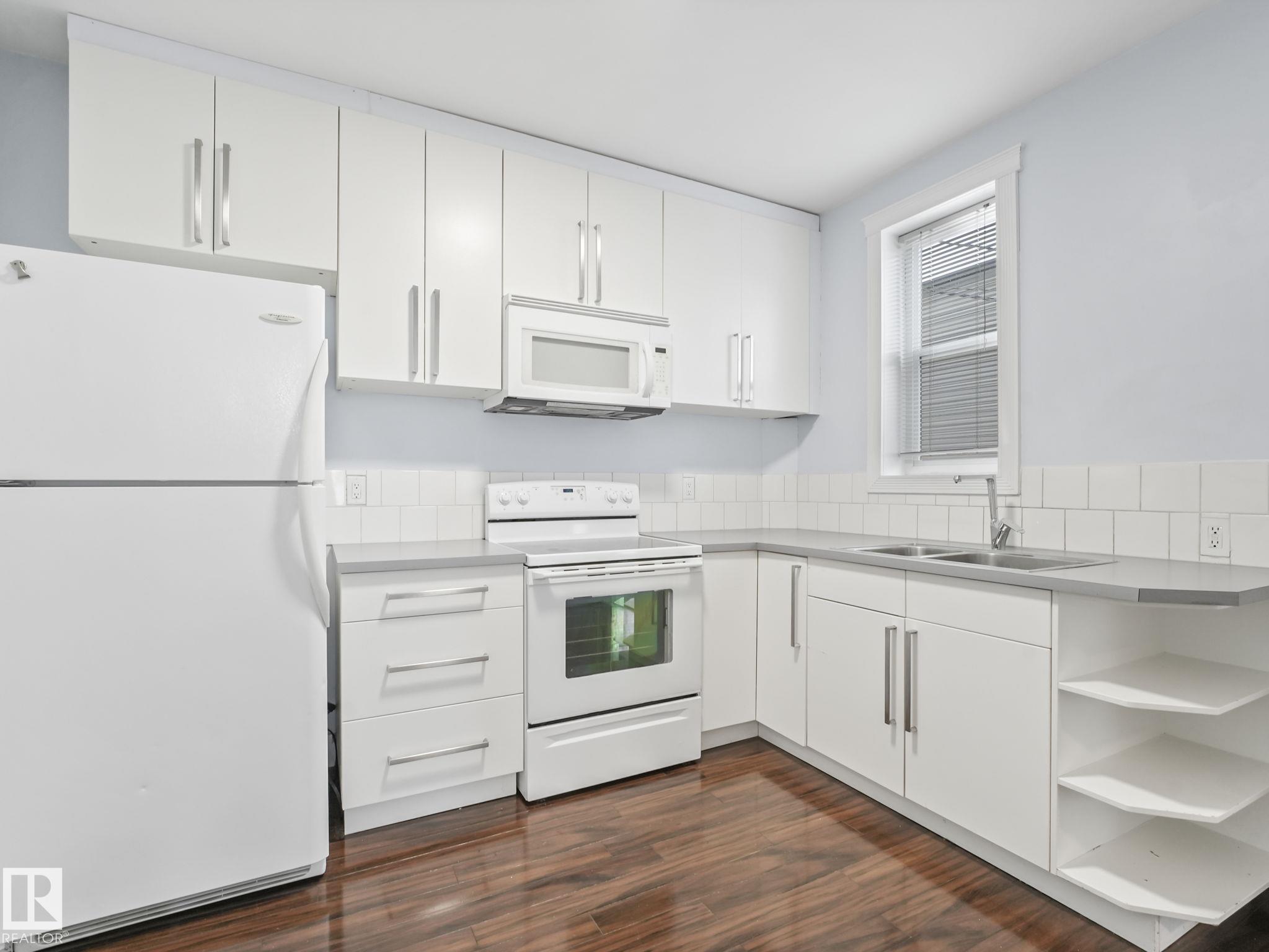 Photo 8 at 12141 96 Street NW, Alberta Avenue, Edmonton