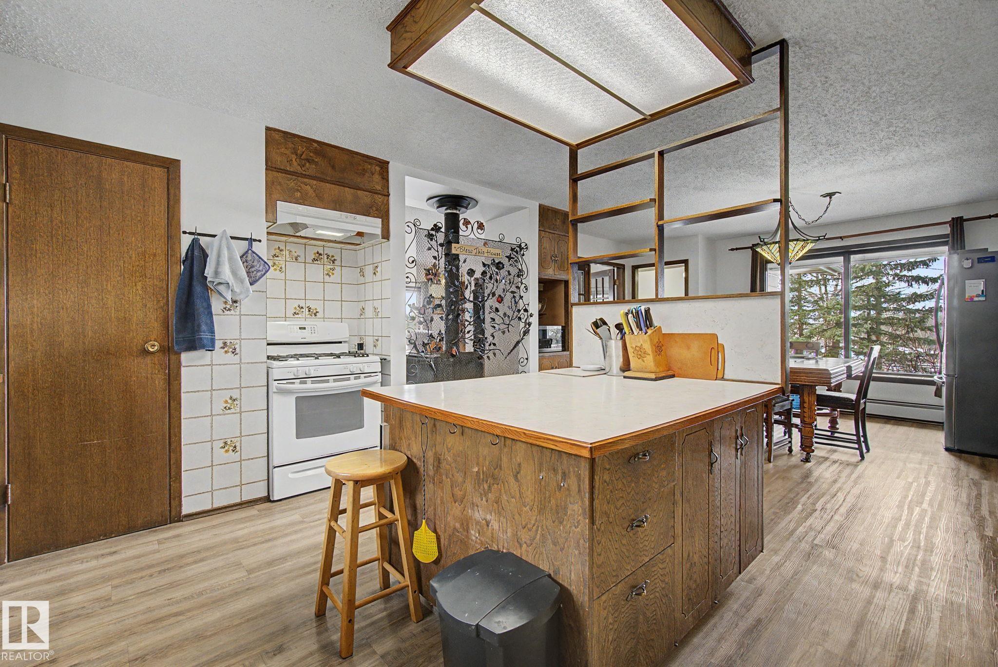 Photo 17 at 22302 Twp Rd 504, None, Rural Leduc County