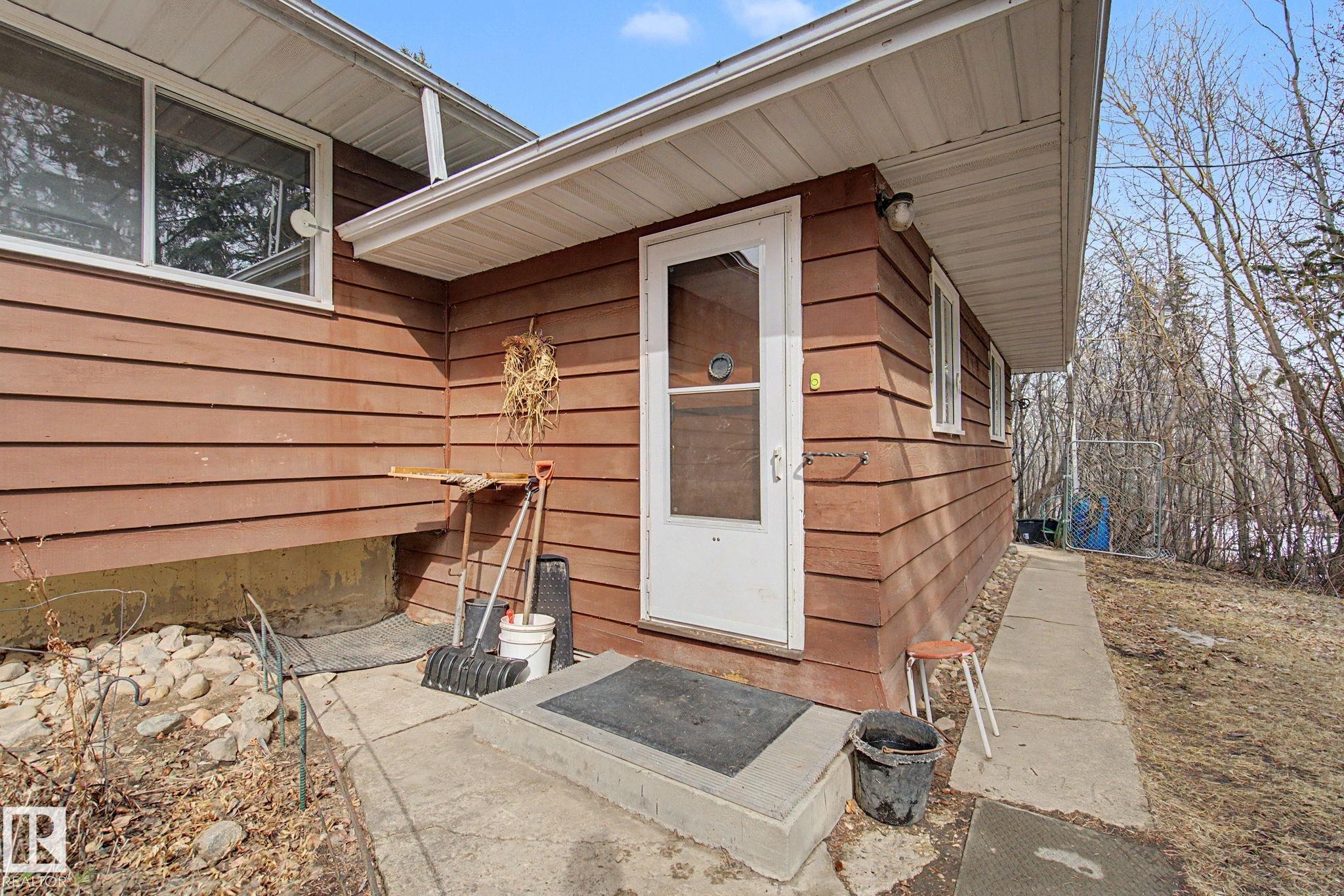 Photo 9 at 22302 Twp Rd 504, None, Rural Leduc County