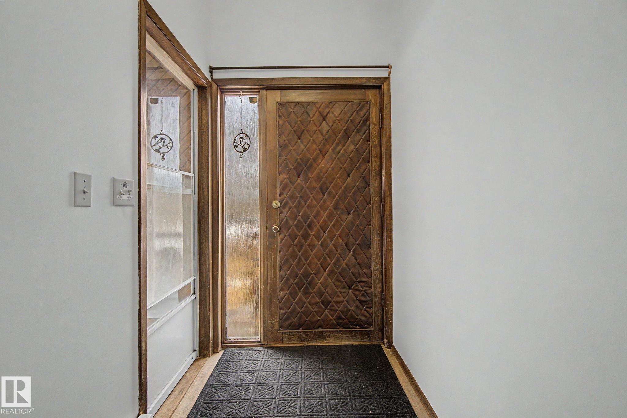 Photo 10 at 22302 Twp Rd 504, None, Rural Leduc County