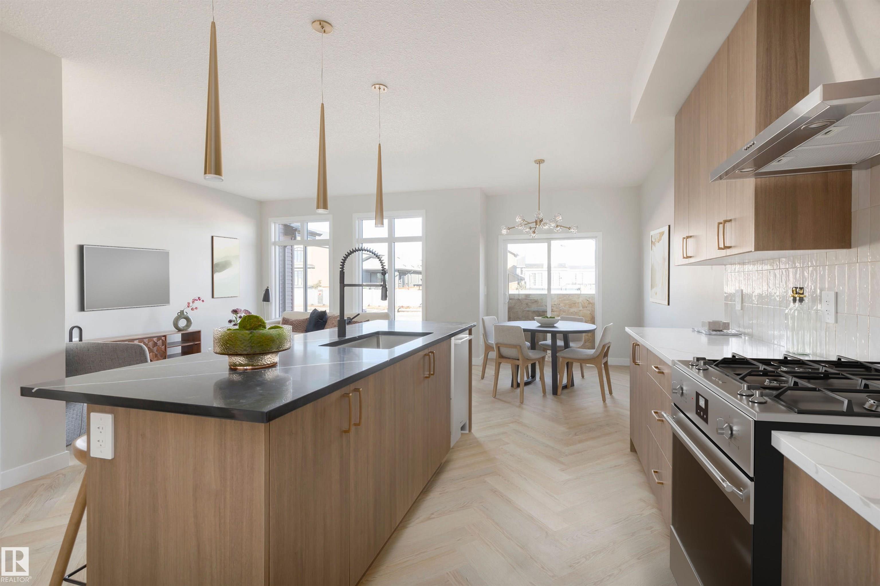 Picture for 20620 43 AV NW