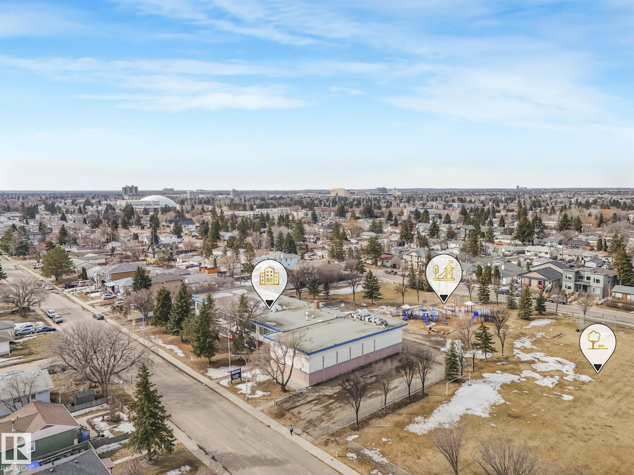 Photo 13 at 9945 163 Street NW, Glenwood, Edmonton