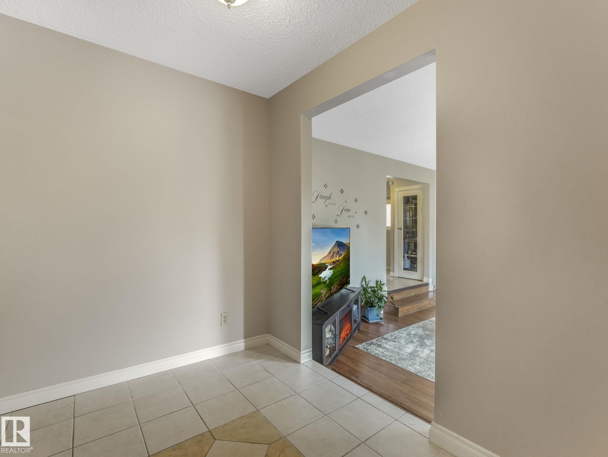 Photo 20 at 9945 163 Street NW, Glenwood, Edmonton