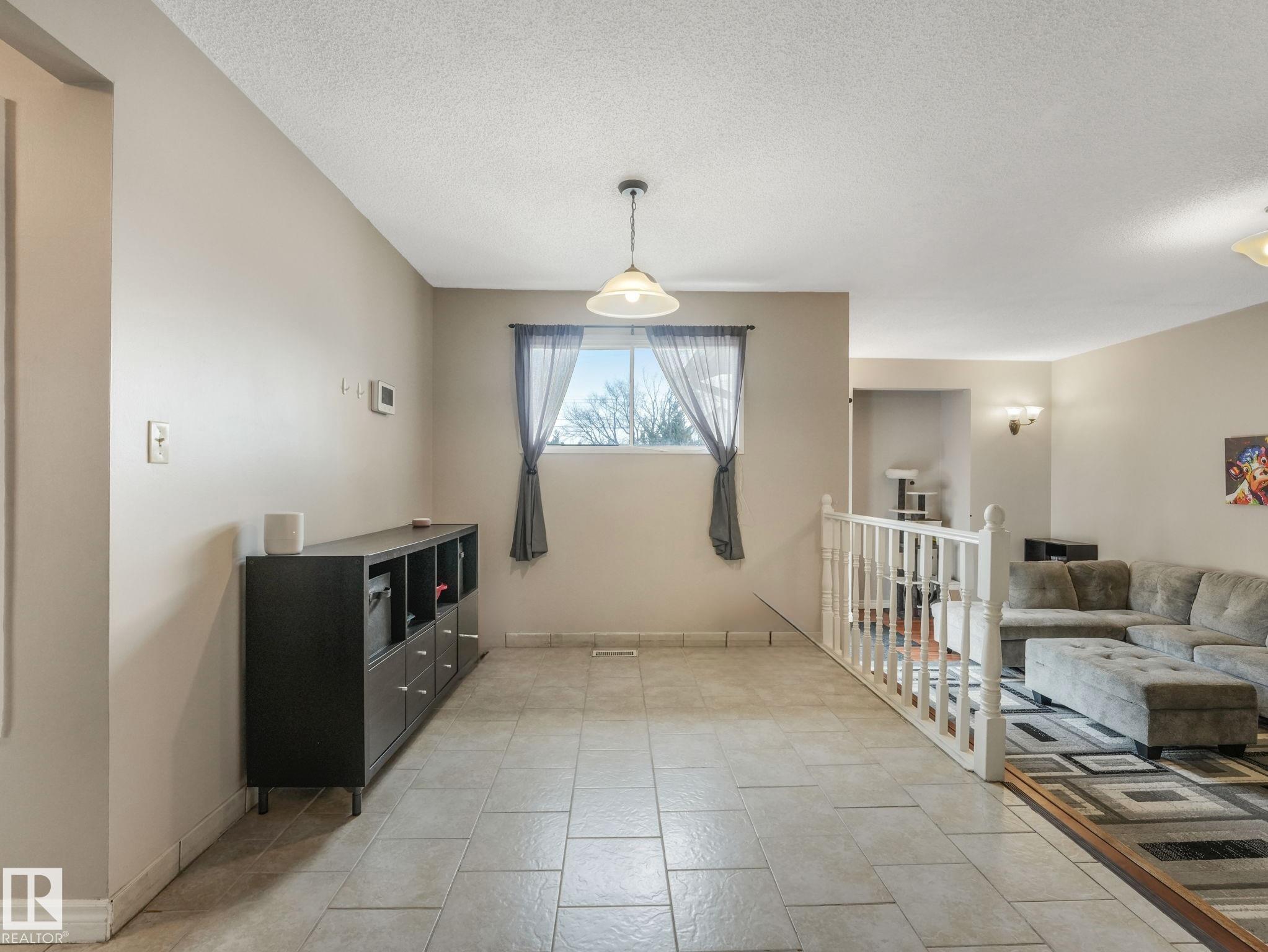 Photo 32 at 9945 163 Street NW, Glenwood, Edmonton