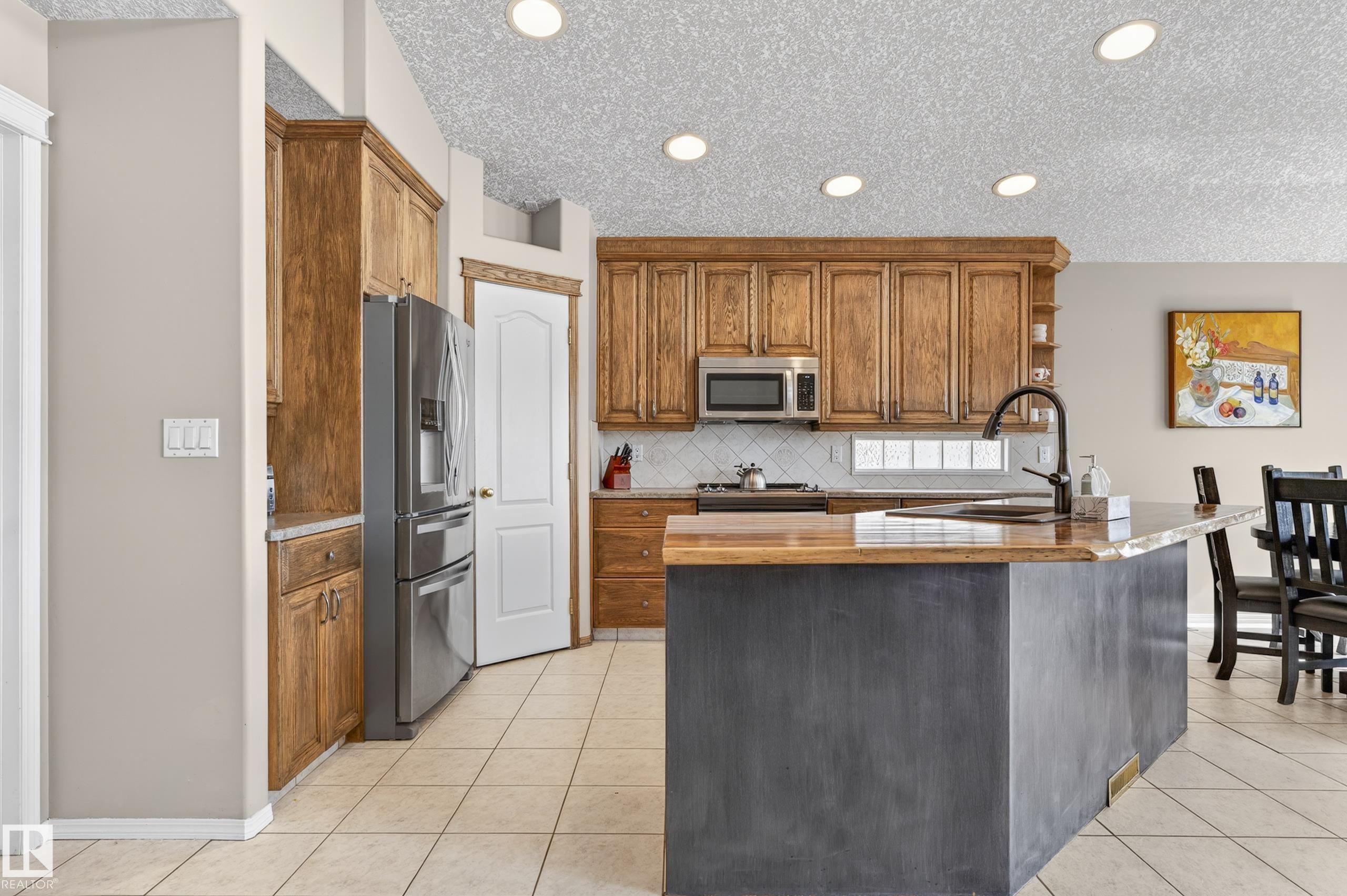 Photo 11 at 5301 40 Avenue, Brookside, Beaumont