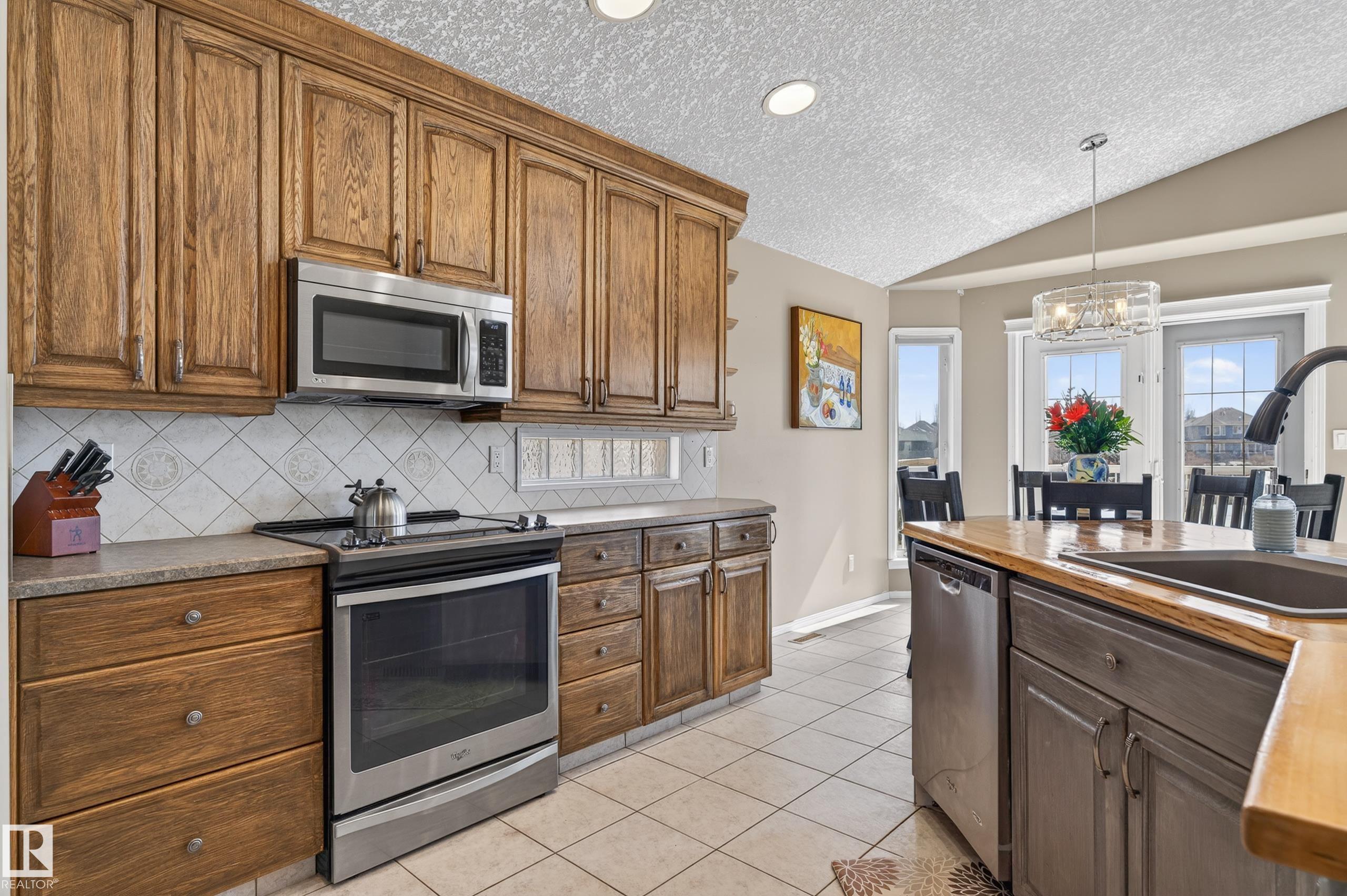 Photo 13 at 5301 40 Avenue, Brookside, Beaumont