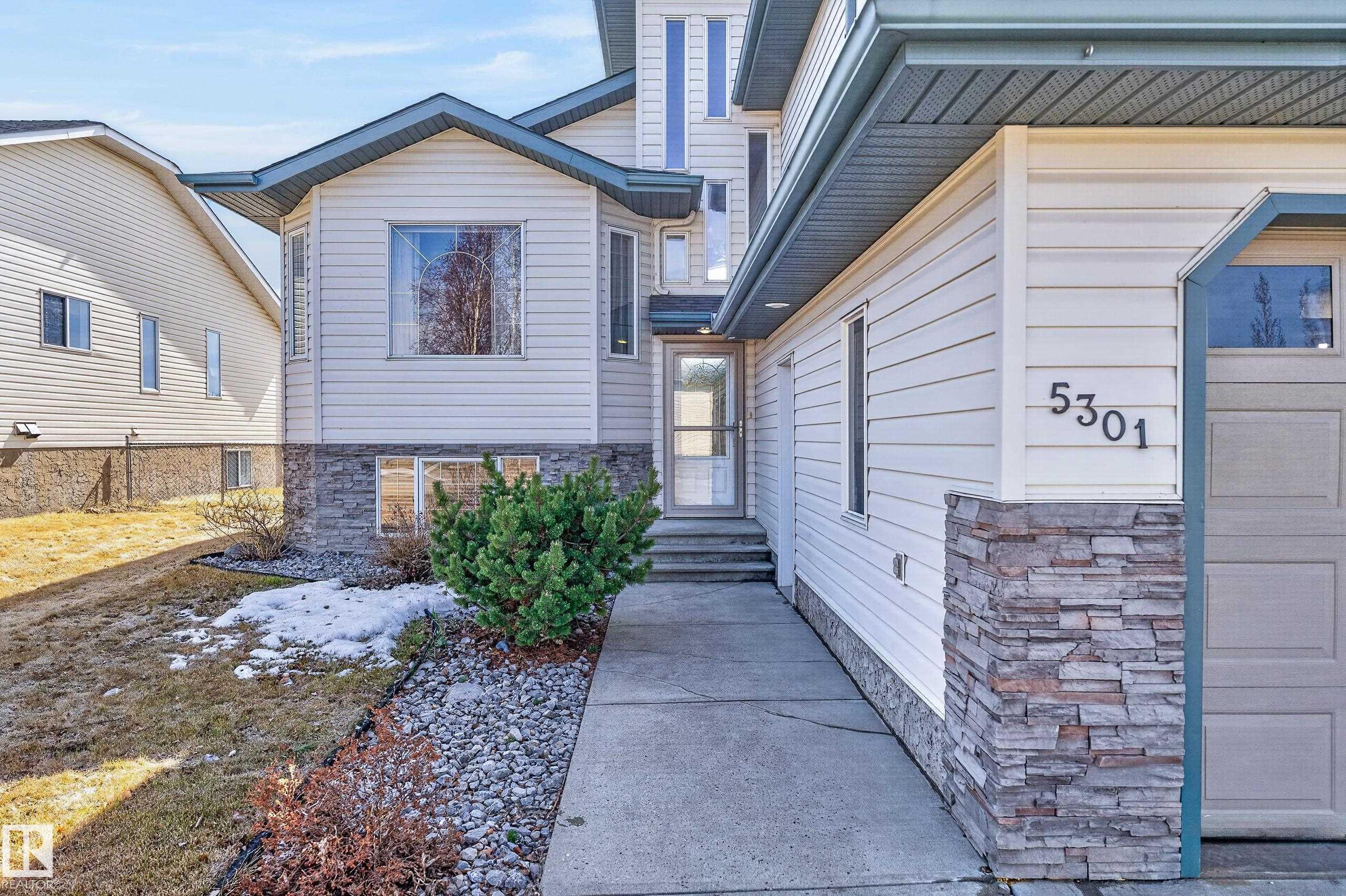 5301 40 Avenue, Brookside, Beaumont