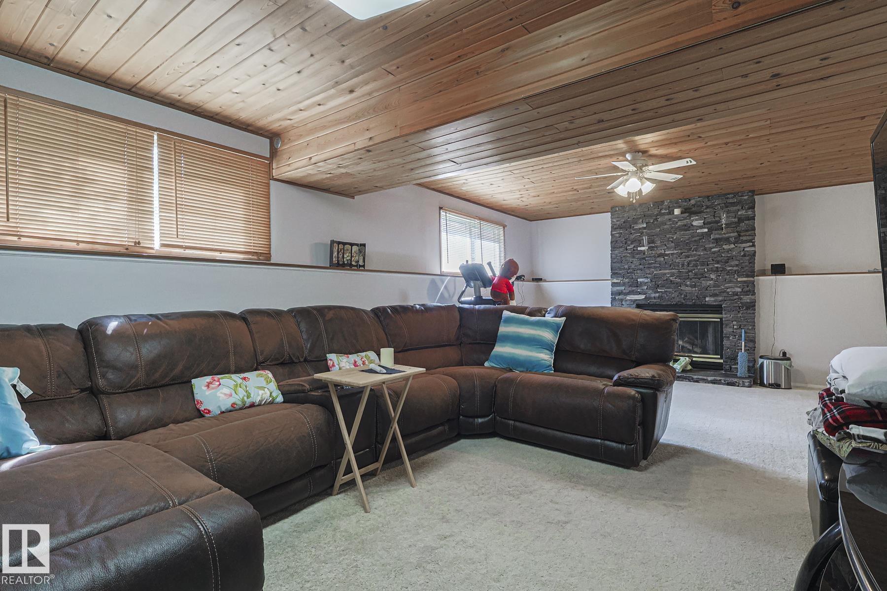 Photo 36 at 10439 16 Avenue NW, Bearspaw, Edmonton