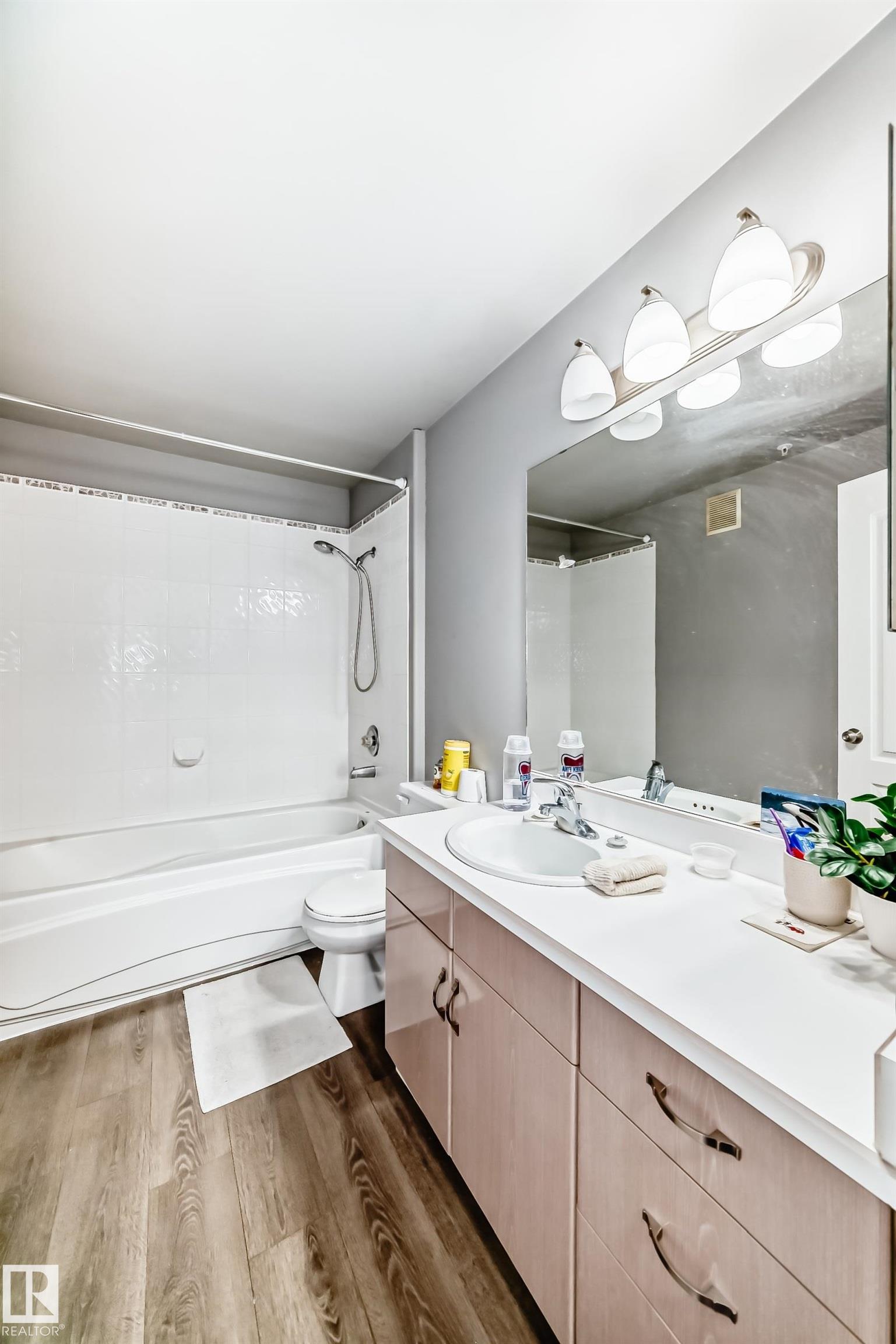 Photo 24 at 119 - 10421 42 Avenue NW, Rideau Park, Edmonton