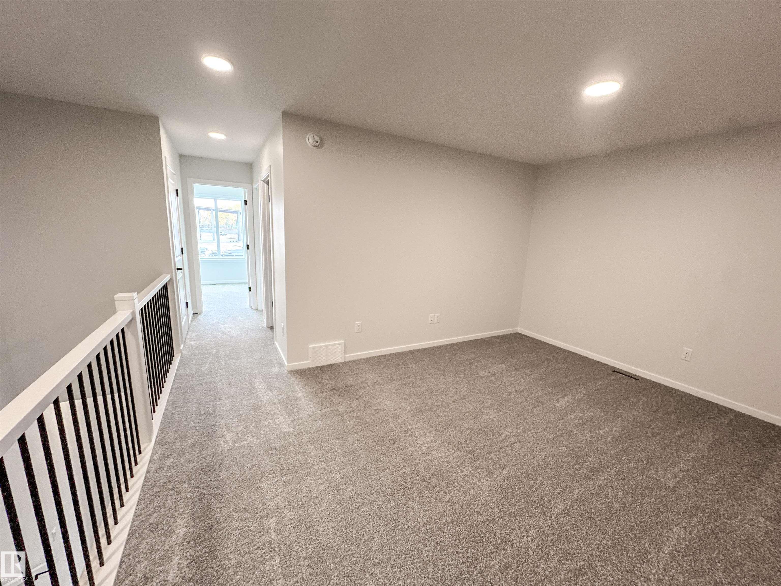 Photo 13 at 1092 Mcleod Avenue, Easton, Spruce Grove