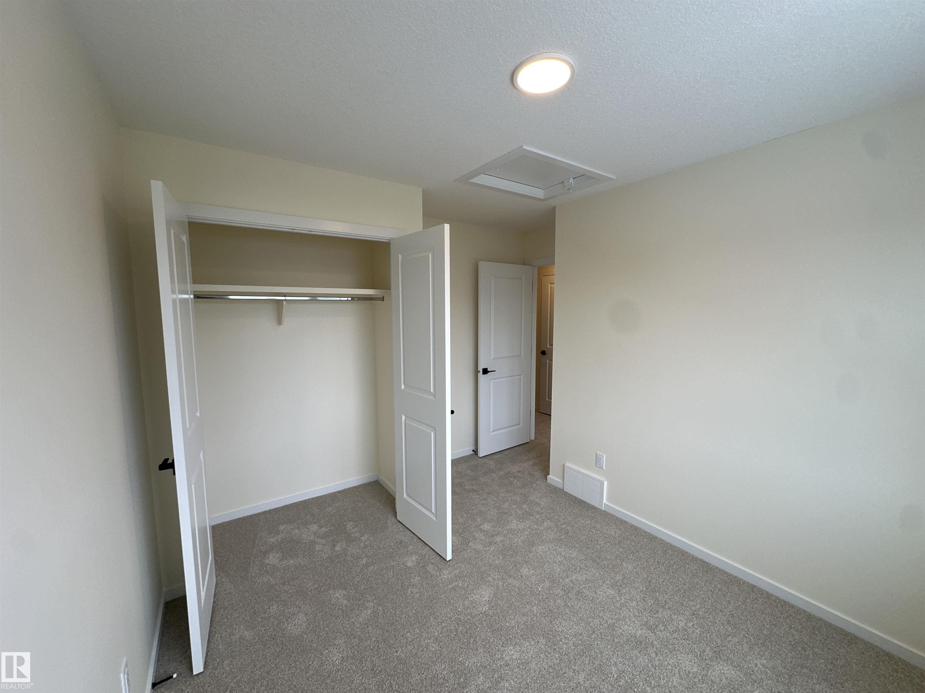 Photo 15 at 1092 Mcleod Avenue, Easton, Spruce Grove