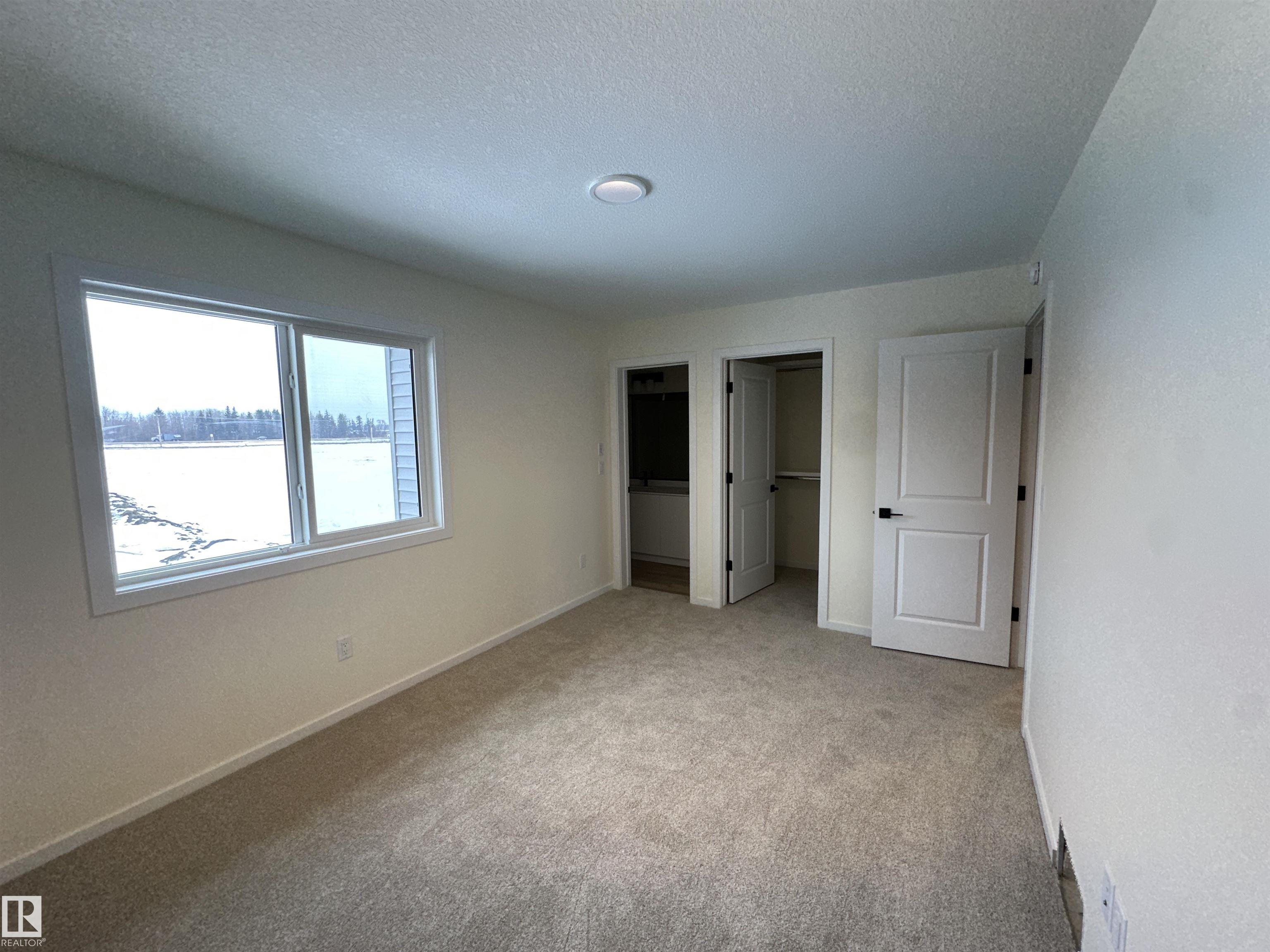 Photo 18 at 1092 Mcleod Avenue, Easton, Spruce Grove