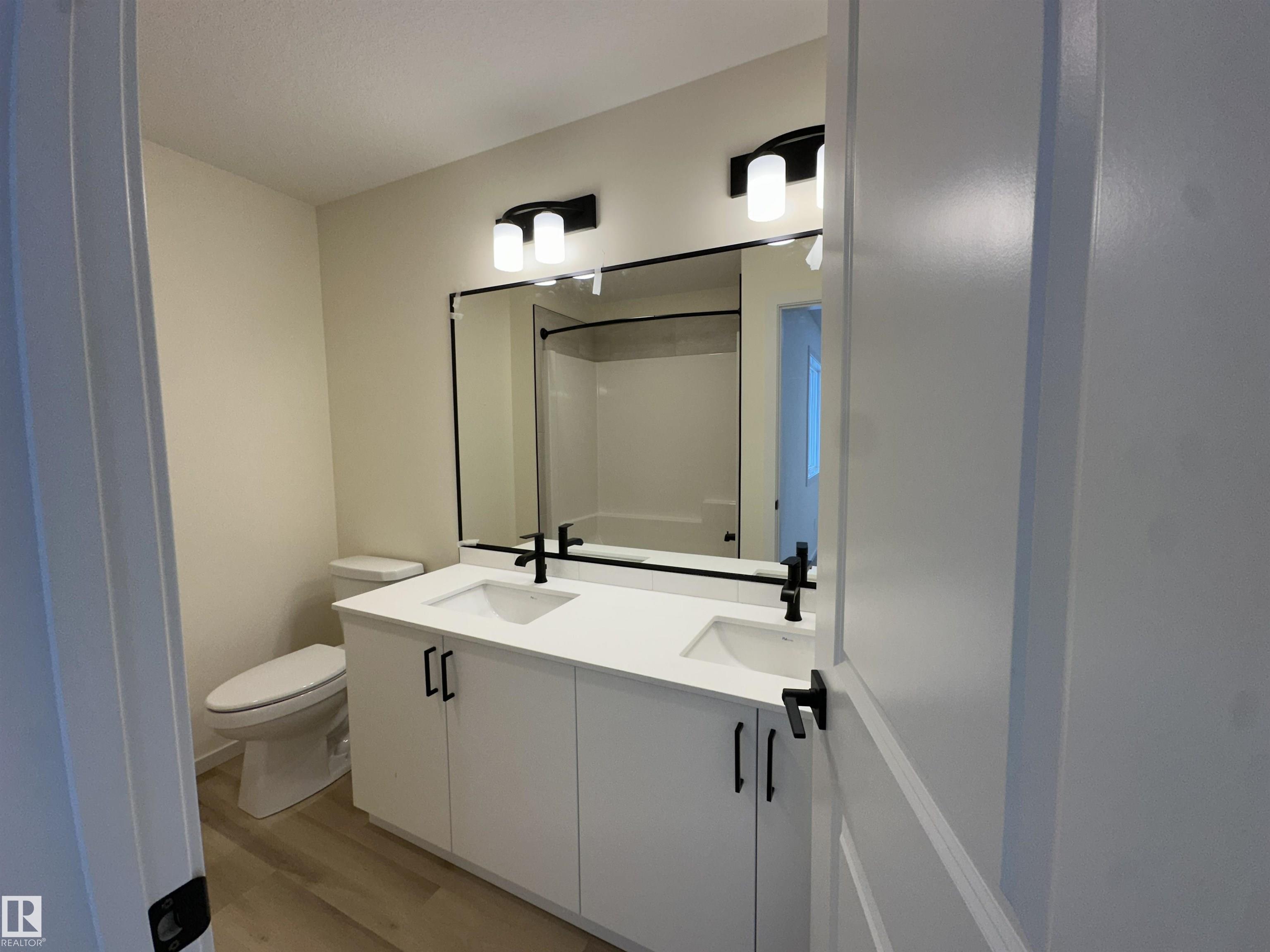 Photo 19 at 1092 Mcleod Avenue, Easton, Spruce Grove