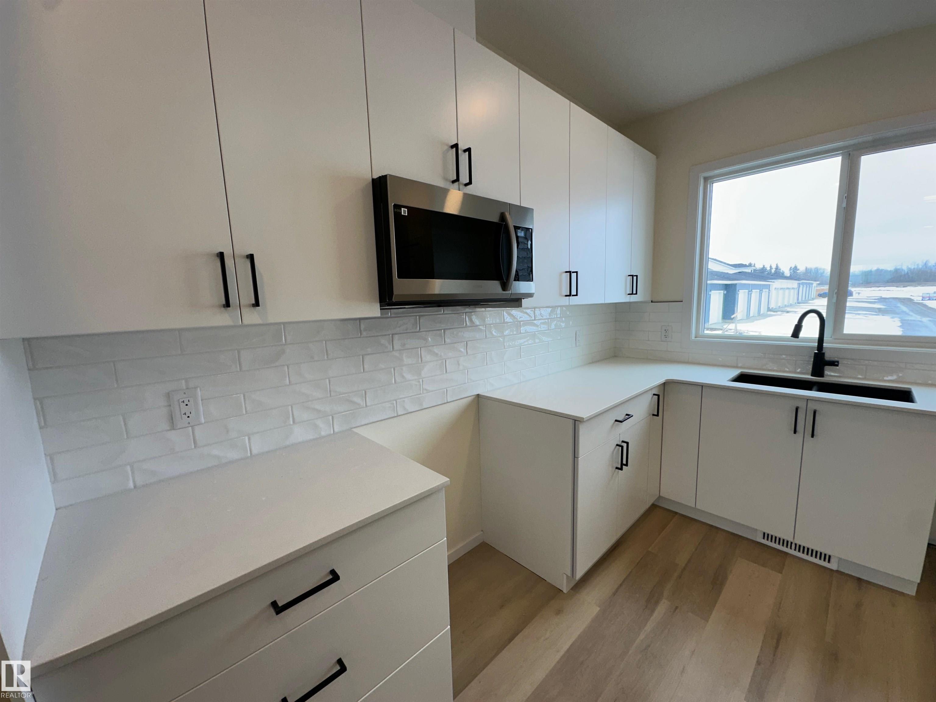 1092 Mcleod Avenue, Easton, Spruce Grove