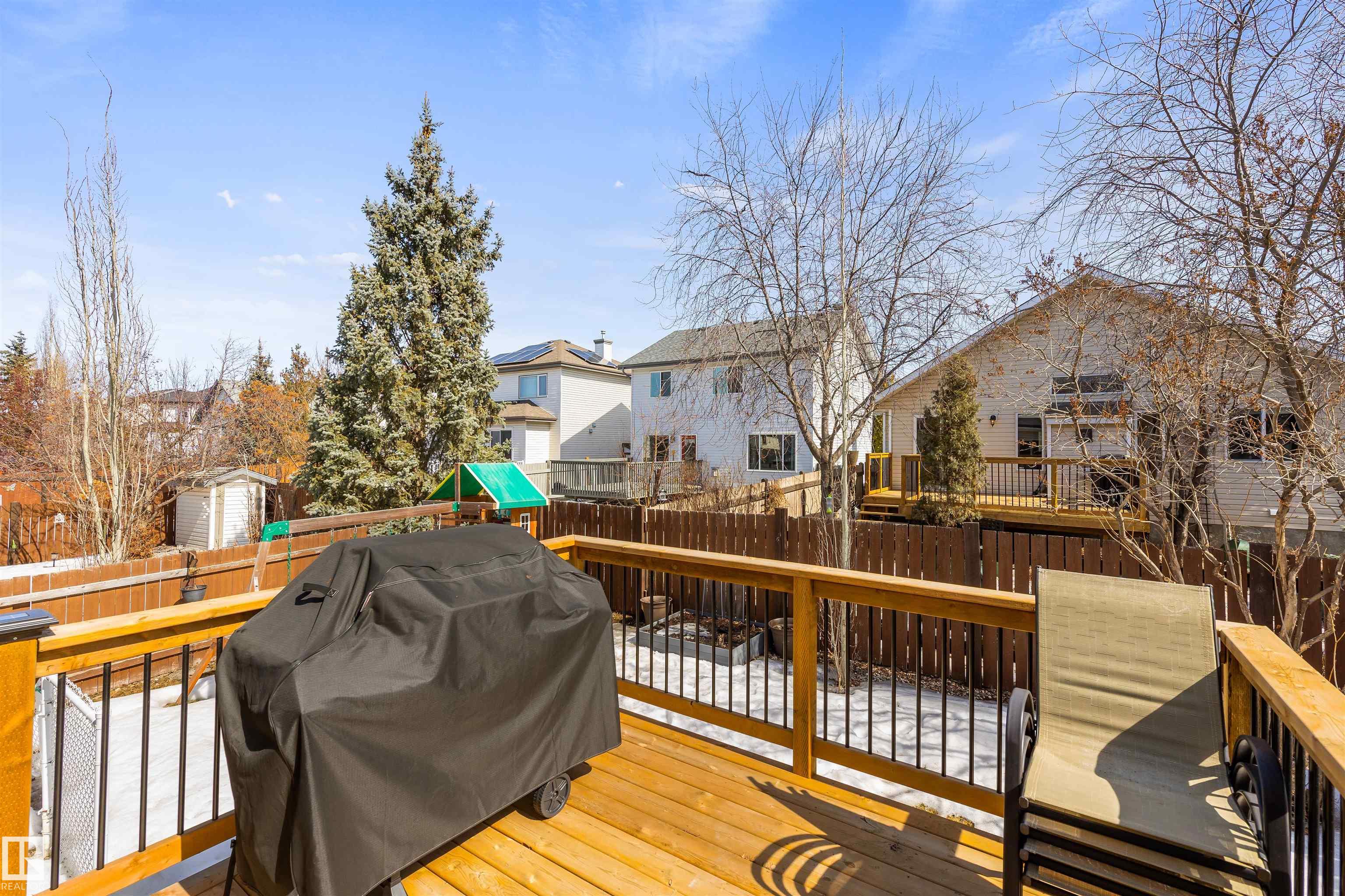 Photo 34 at 21 Dubonnet Way, Deer Ridge, St. Albert