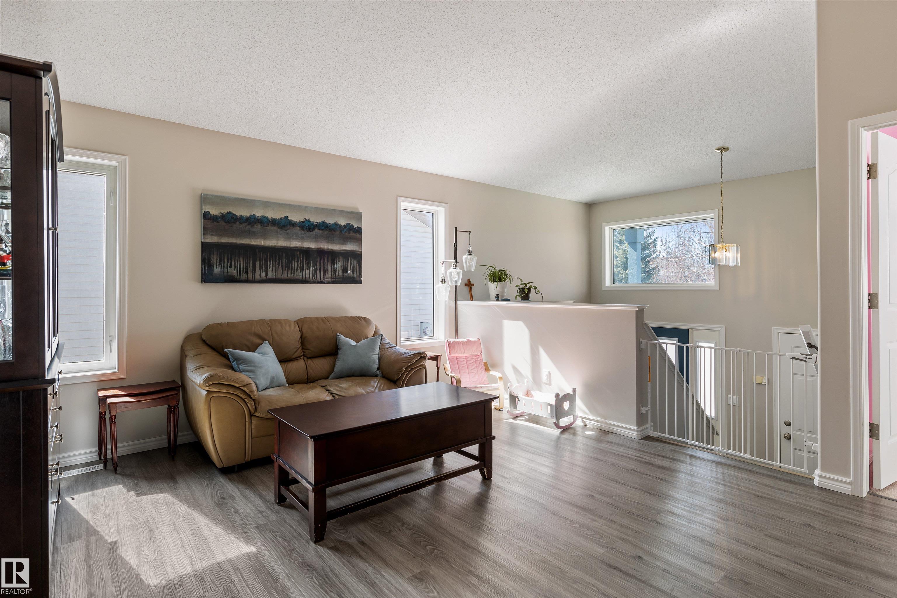 21 Dubonnet Way, Deer Ridge, St. Albert