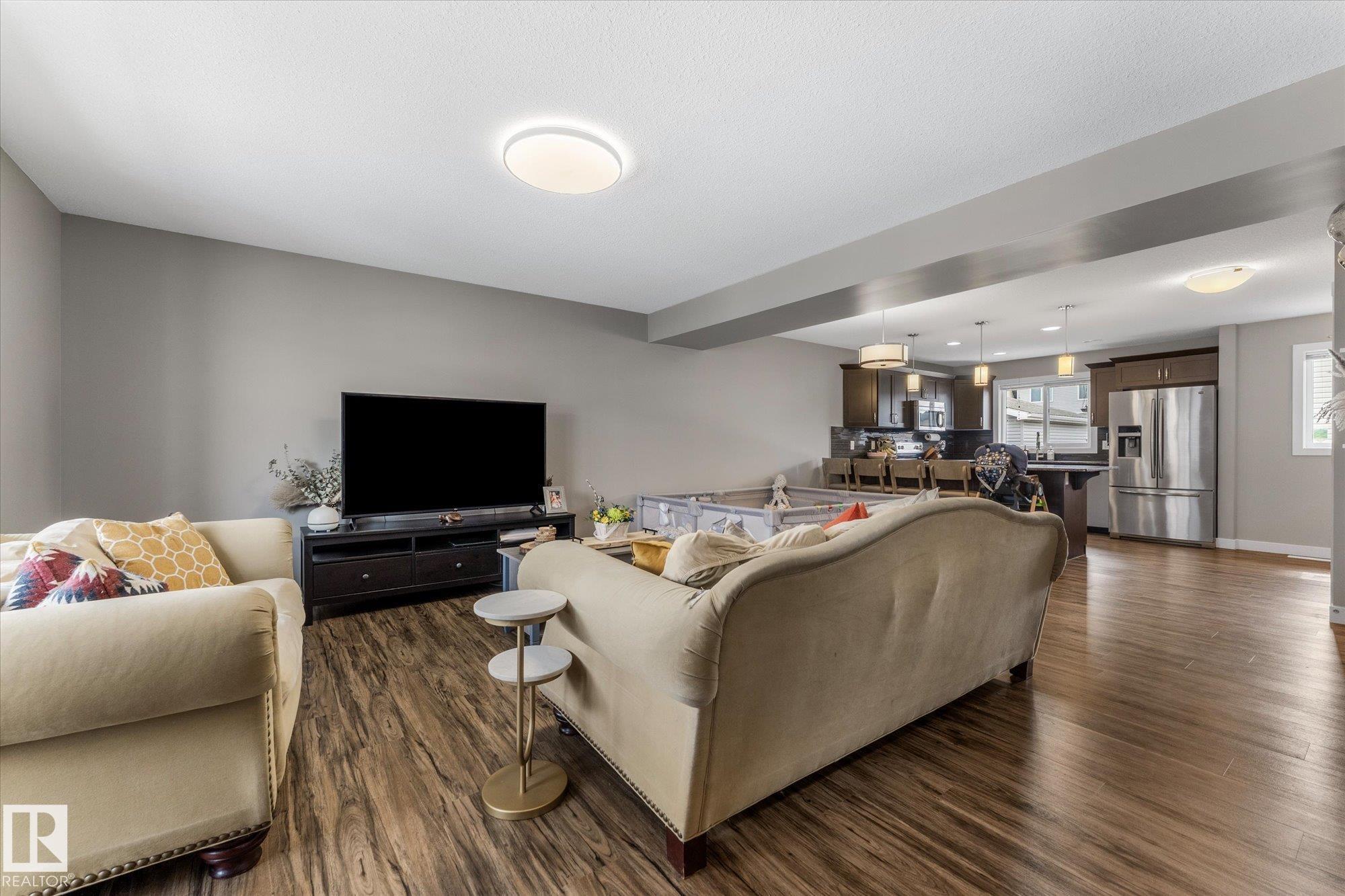 Photo 18 at 37 Santana Crescent, Sienna, Fort Saskatchewan