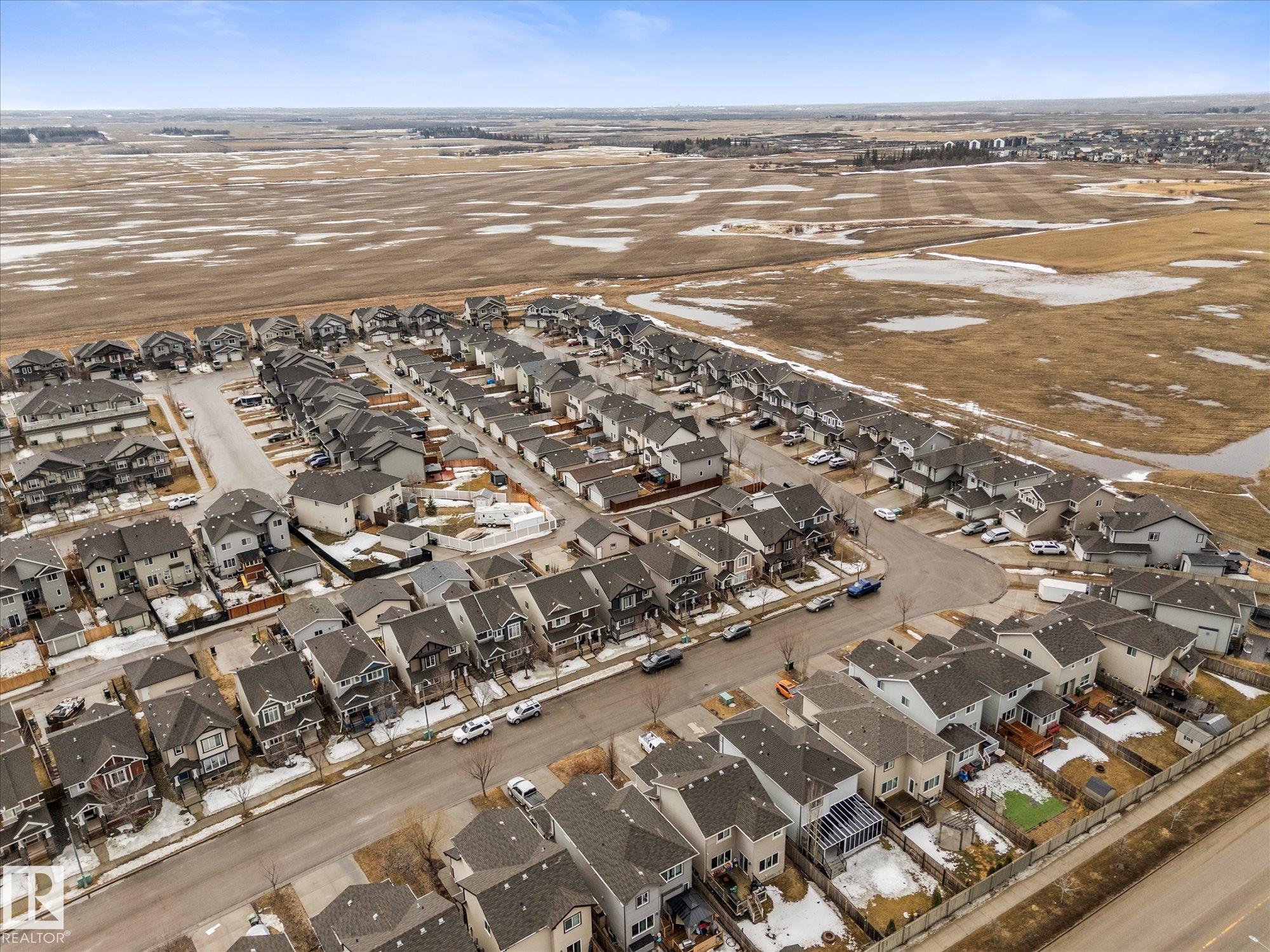 Photo 62 at 37 Santana Crescent, Sienna, Fort Saskatchewan