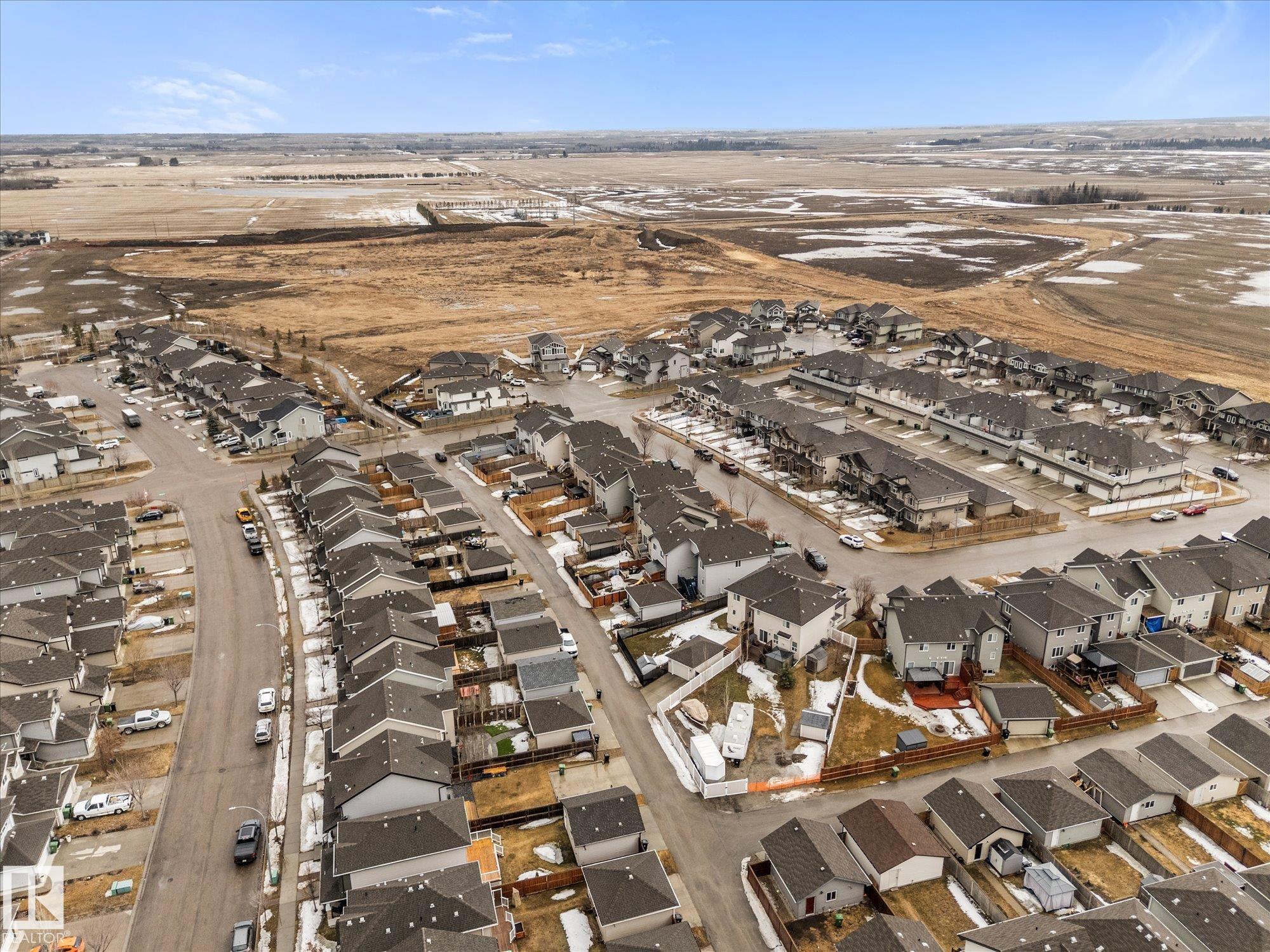 Photo 64 at 37 Santana Crescent, Sienna, Fort Saskatchewan