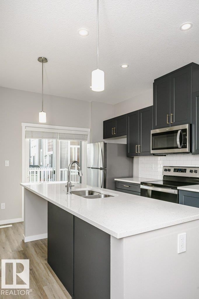 https://zimg.paragon.ice.com/ParagonImages/Property/PM/RAE/225395206/12/0/0/5d3ca29cf3188c61c2a4e8417eee577a/1/a9fdc49ac52f692e524569ceeec96c25/225395206-2ea4421e-a2d2-4390-b002-acf475aac678.JPG
