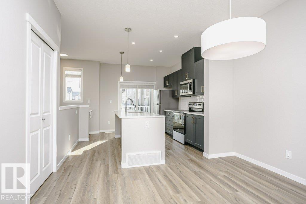 https://zimg.paragon.ice.com/ParagonImages/Property/PM/RAE/225395206/15/0/0/ec346af1412290384939185126ca617f/1/a9fdc49ac52f692e524569ceeec96c25/225395206-b0231966-8058-40f7-a7ed-4bedf2b2c757.JPG