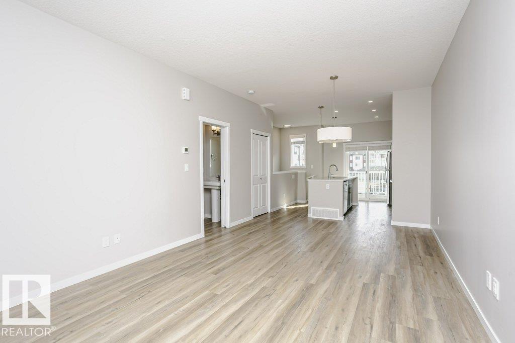 https://zimg.paragon.ice.com/ParagonImages/Property/PM/RAE/225395206/19/0/0/547fcd92415b1f07afae4426e8c9f2fe/1/a9fdc49ac52f692e524569ceeec96c25/225395206-4649d6b5-ed13-4cdd-9ad8-7792b834c33b.JPG
