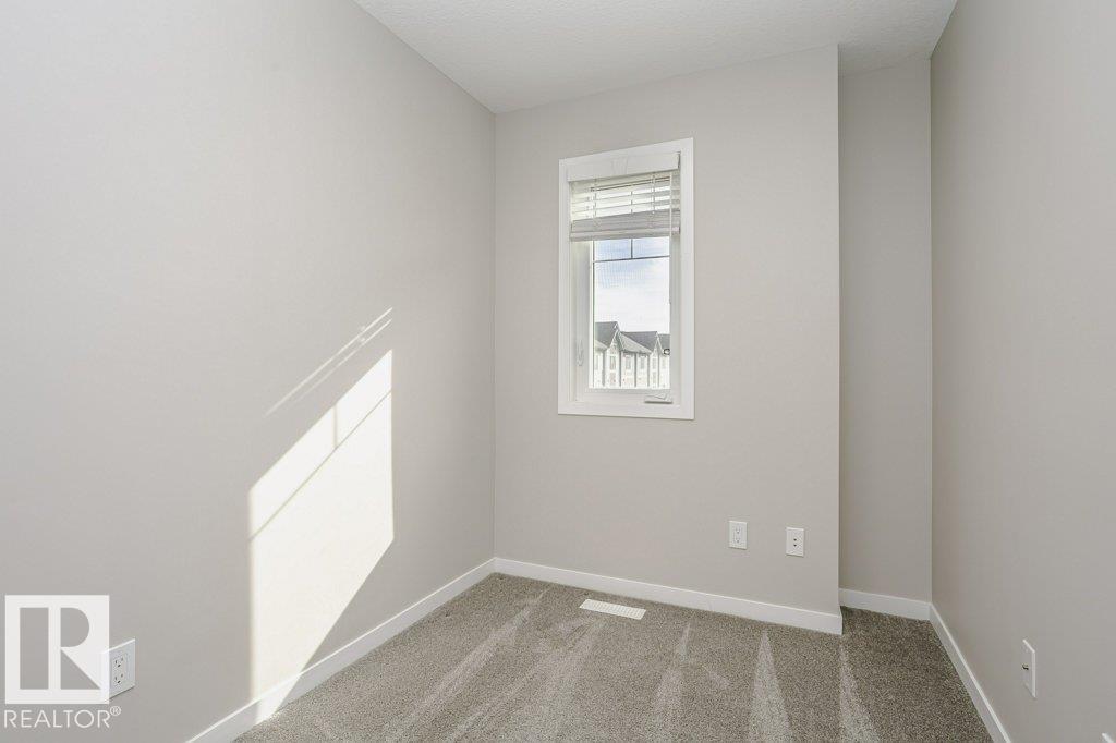 https://zimg.paragon.ice.com/ParagonImages/Property/PM/RAE/225395206/31/0/0/9295f0d39f11660e3bc100f25b5b3805/1/a9fdc49ac52f692e524569ceeec96c25/225395206-d26e90c9-1b0a-462d-83b7-1c489ea328c7.JPG