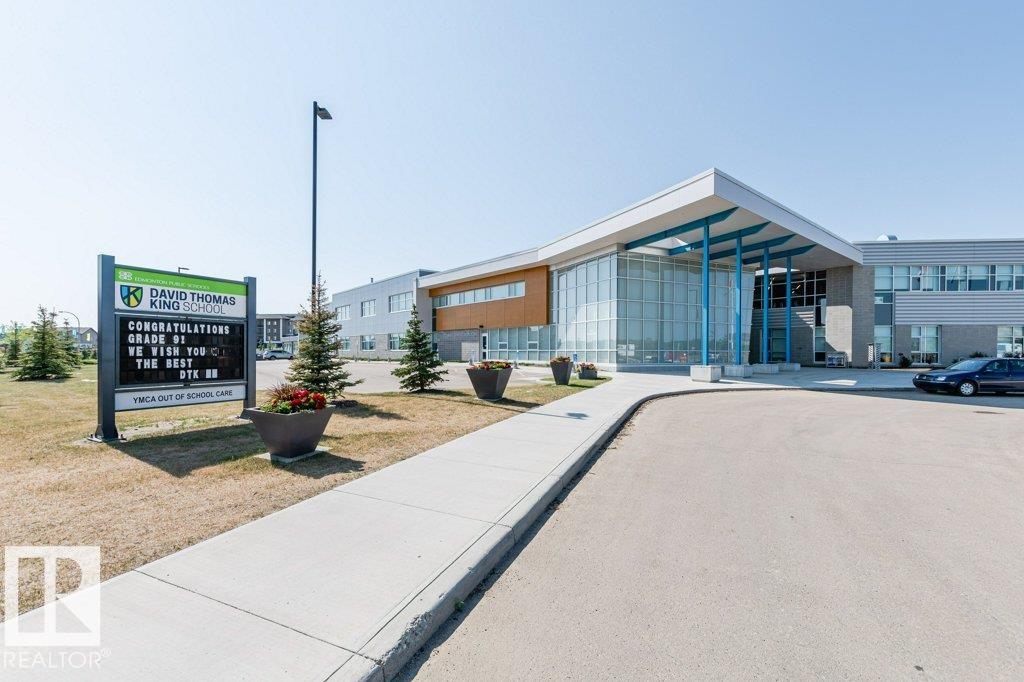 https://zimg.paragon.ice.com/ParagonImages/Property/PM/RAE/225395206/46/0/0/2a05eea44cb6033f802a75d40502418f/1/a9fdc49ac52f692e524569ceeec96c25/225395206-bb15c309-c7b4-47dc-97b1-d7287a972c2c.JPG
