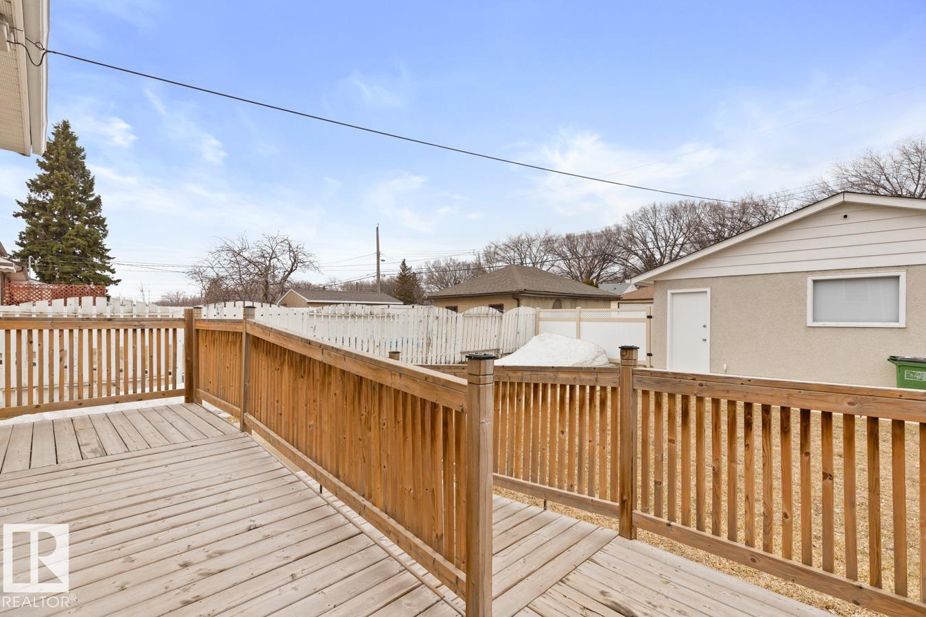 https://zimg.paragon.ice.com/ParagonImages/Property/PM/RAE/225395208/22/0/0/b830c2b363c0b62ea9c8ebfa375098e8/1/991647514e7e7a20c45c932cb897bf12/225395208-5acb132c-d0d7-41a7-aace-d16e29dbcf21.JPG