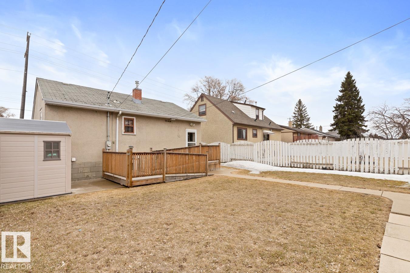 https://zimg.paragon.ice.com/ParagonImages/Property/PM/RAE/225395208/24/0/0/c2c0d9781a032b1b680dd555a61c1a20/1/991647514e7e7a20c45c932cb897bf12/225395208-cf34cffc-8b7b-483f-96b2-f144c181ea09.JPG