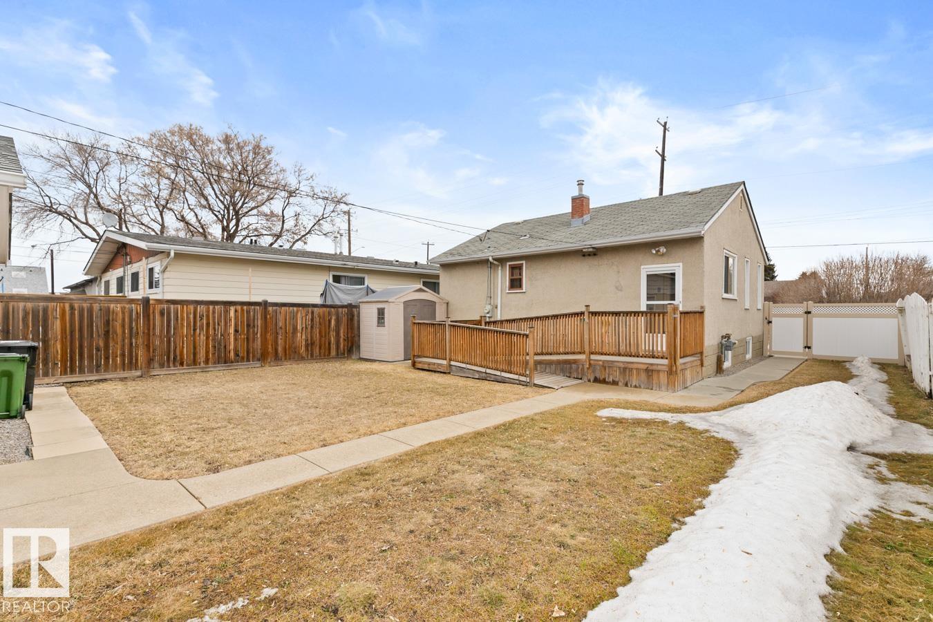 https://zimg.paragon.ice.com/ParagonImages/Property/PM/RAE/225395208/25/0/0/a88ab1e719df4178d254e7a5e2d0a4d8/1/991647514e7e7a20c45c932cb897bf12/225395208-f7a6c94c-2726-4a87-ac56-24ea141a7898.JPG