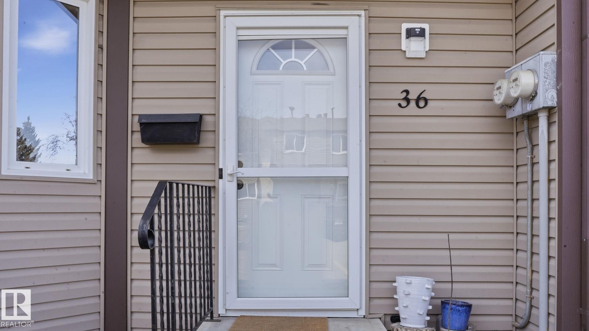 Picture for #36 10453 20 AV NW