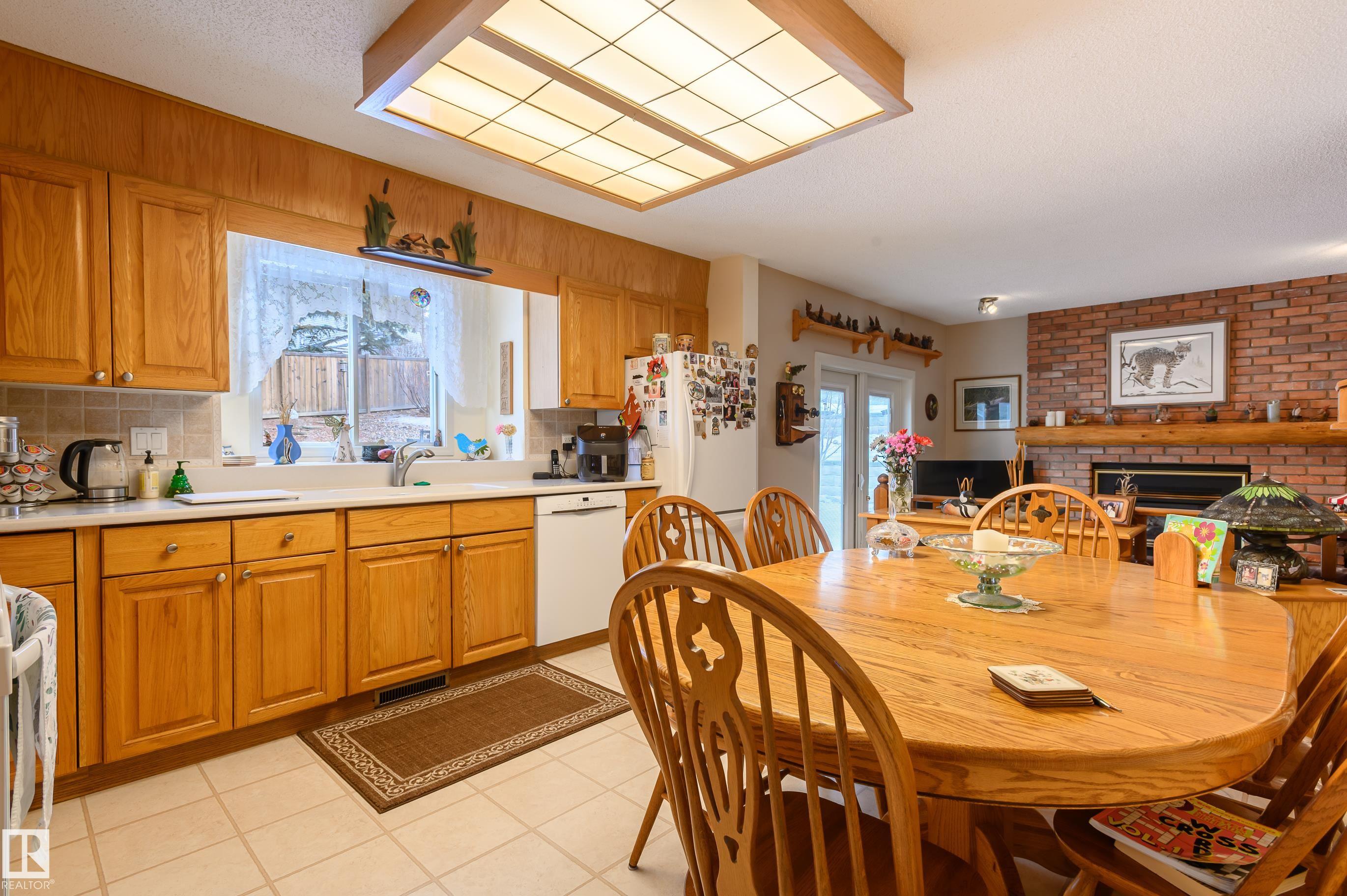 Photo 14 at 45 Wimbleton Crescent, Woodlands, St. Albert