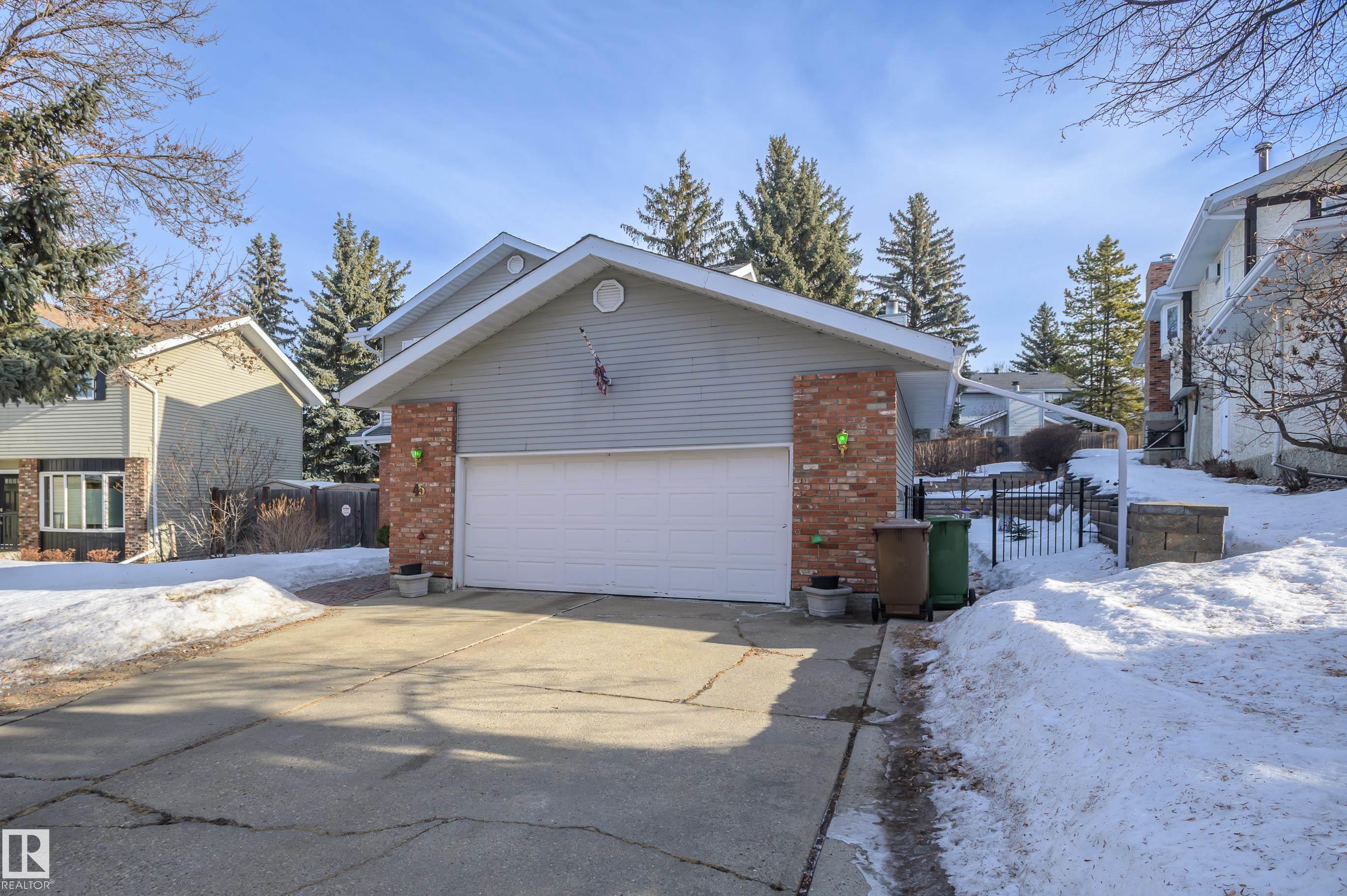 45 Wimbleton Crescent, Woodlands, St. Albert