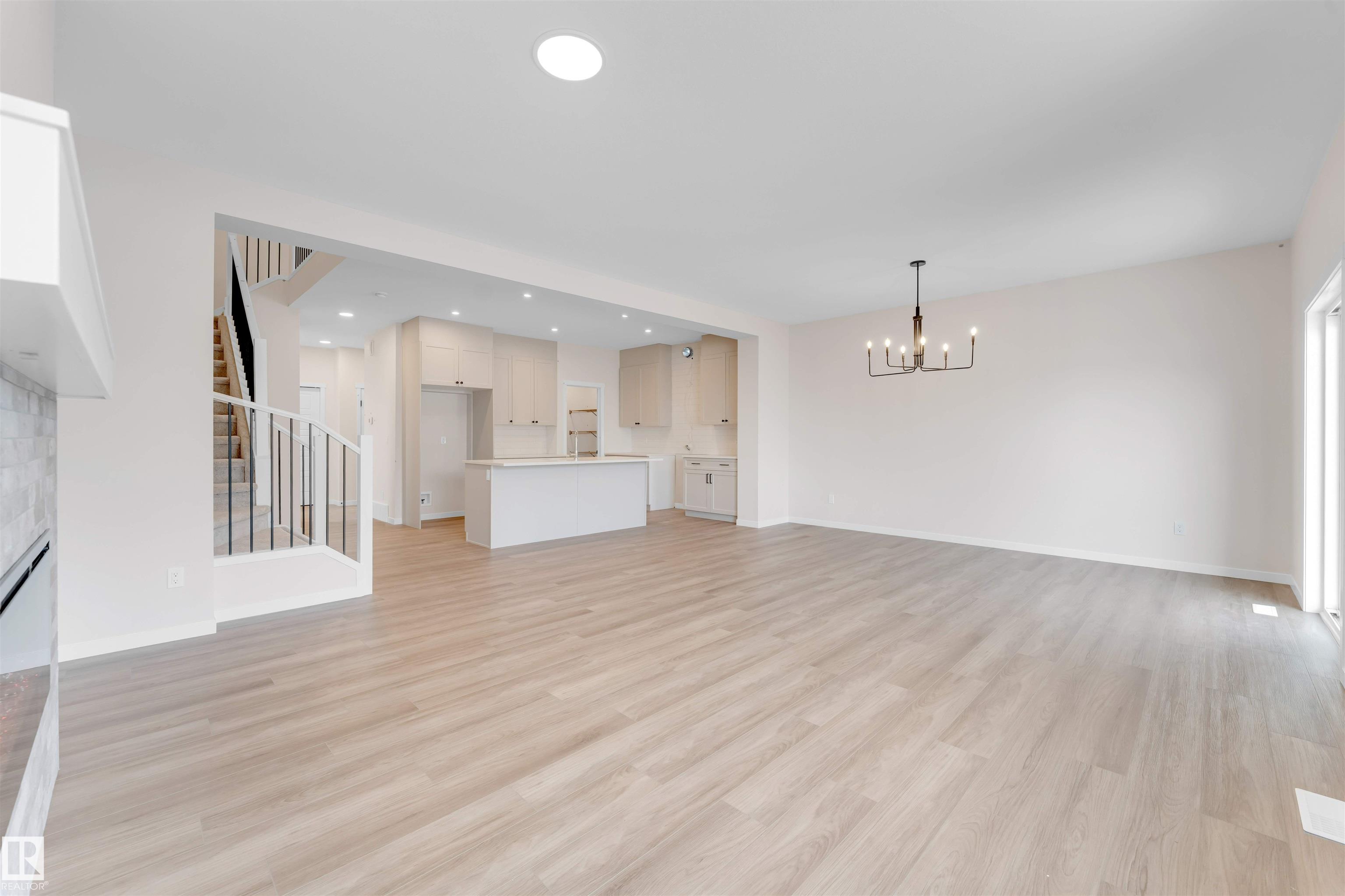 Photo 11 at 17811 7 Street NE, Marquis, Edmonton