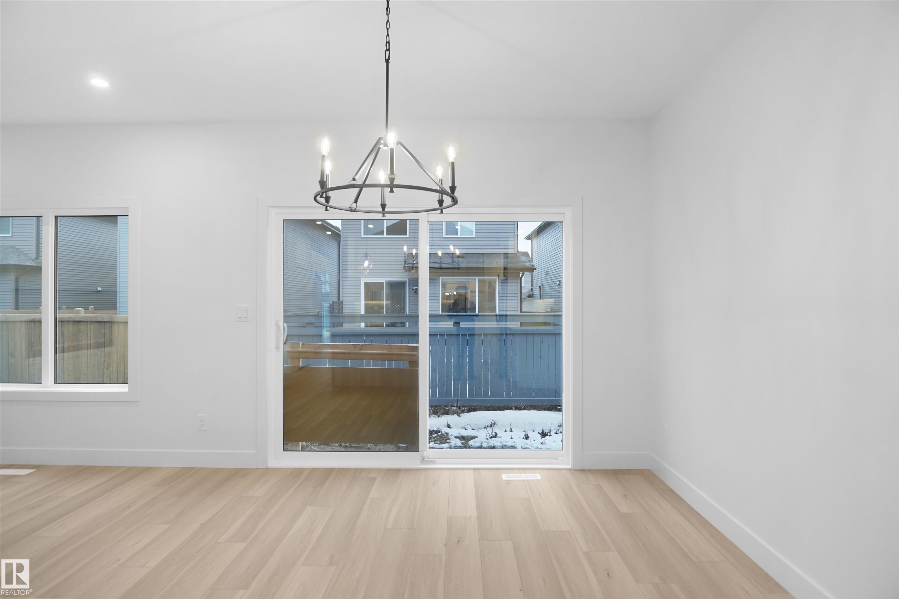 https://zimg.paragon.ice.com/ParagonImages/Property/PM/RAE/225395268/17/0/0/d88d28affd35585b0a3bb06f7f8060bc/1/989f37e8085d78279d33704c0d56d07c/225395268-dec4f00d-6e84-4c46-bbd6-dc8a6c14b180.JPG