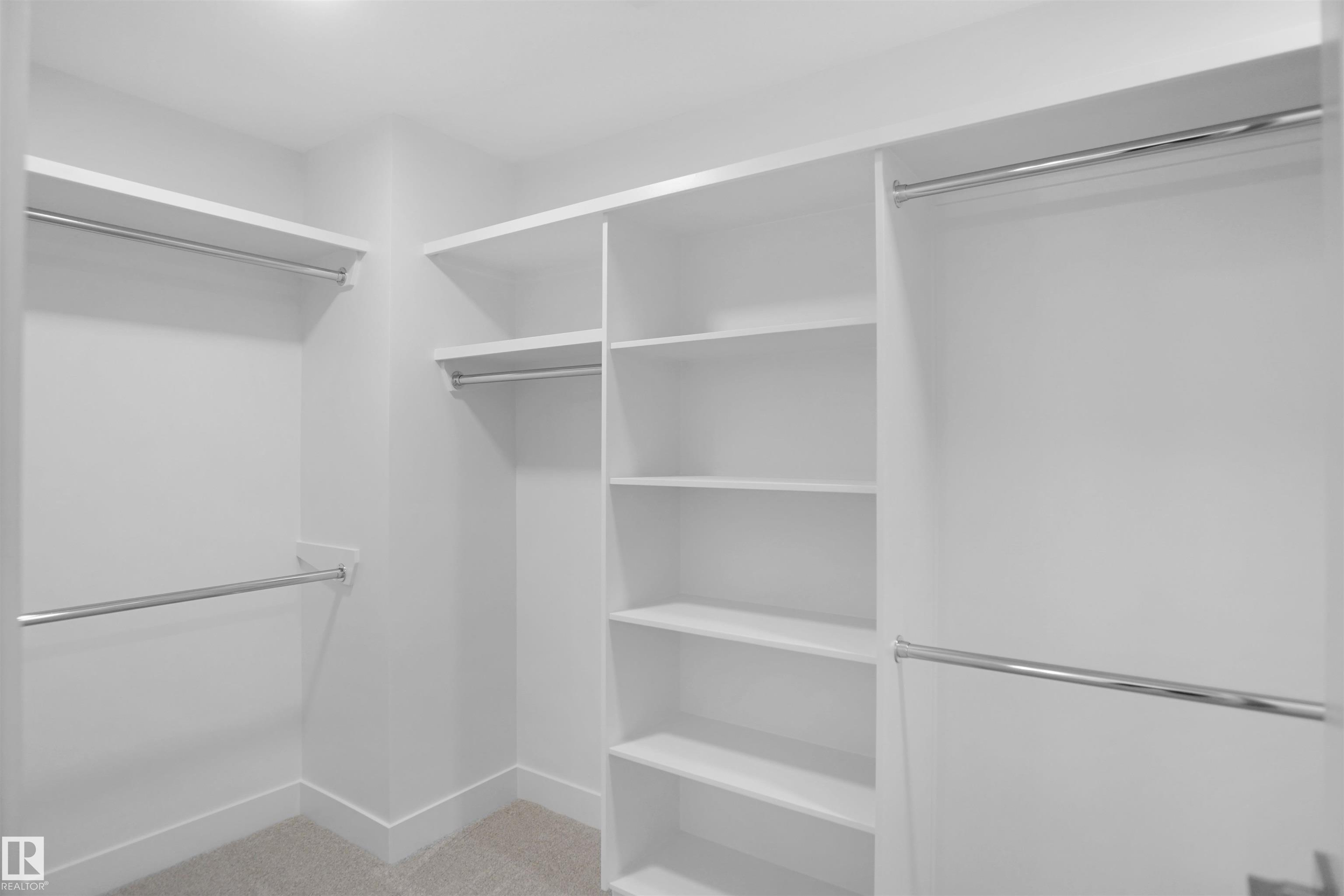 https://zimg.paragon.ice.com/ParagonImages/Property/PM/RAE/225395268/31/0/0/91e687a3cd40827b4ea55b3b1e88d176/1/989f37e8085d78279d33704c0d56d07c/225395268-0c006e1e-ff8f-4089-babb-1d3f81e675b4.JPG