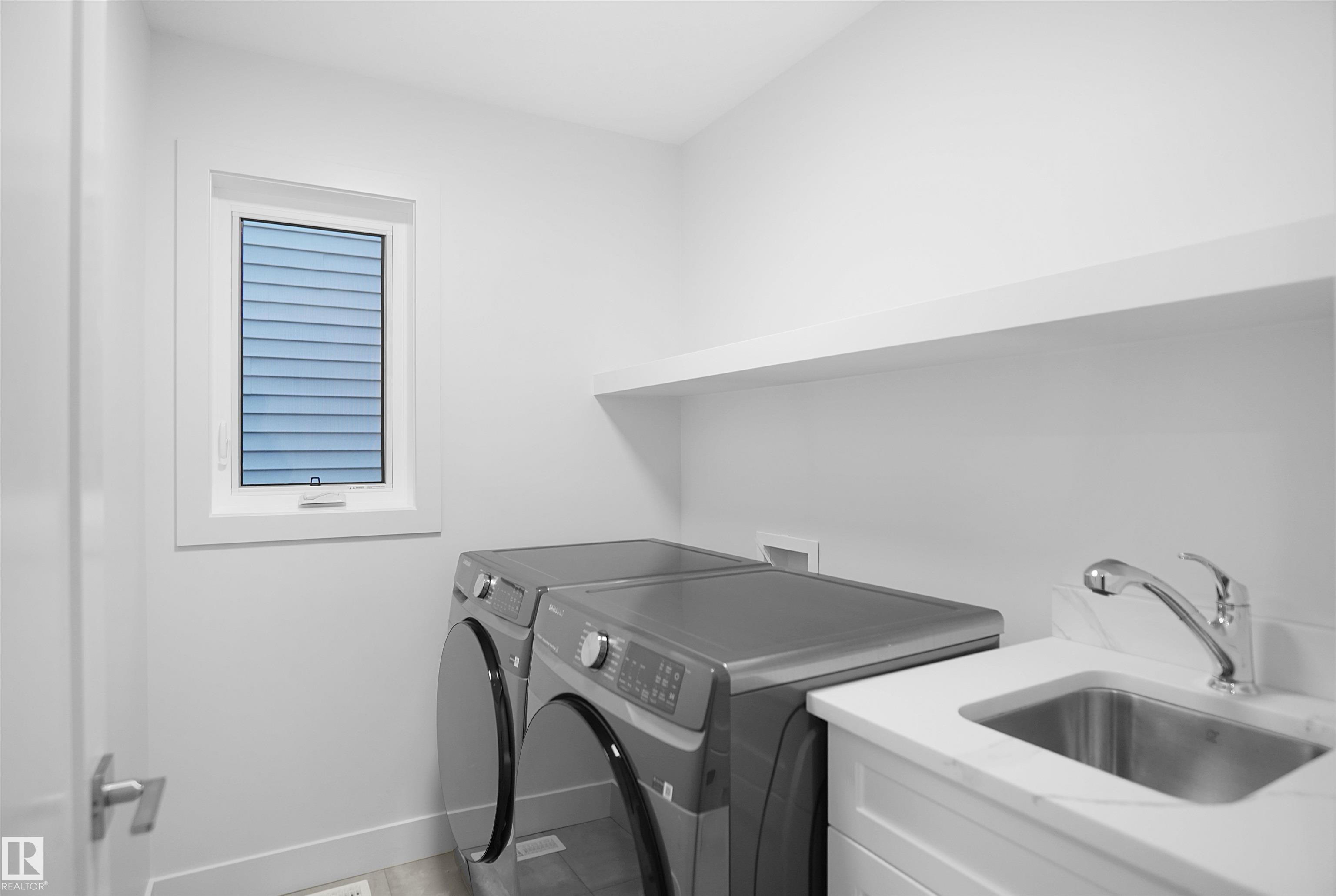 https://zimg.paragon.ice.com/ParagonImages/Property/PM/RAE/225395268/38/0/0/ff4e20cb20a9a96925c540afa6cd9625/1/989f37e8085d78279d33704c0d56d07c/225395268-4cf045aa-ba8e-43da-b380-8d34092699cc.JPG