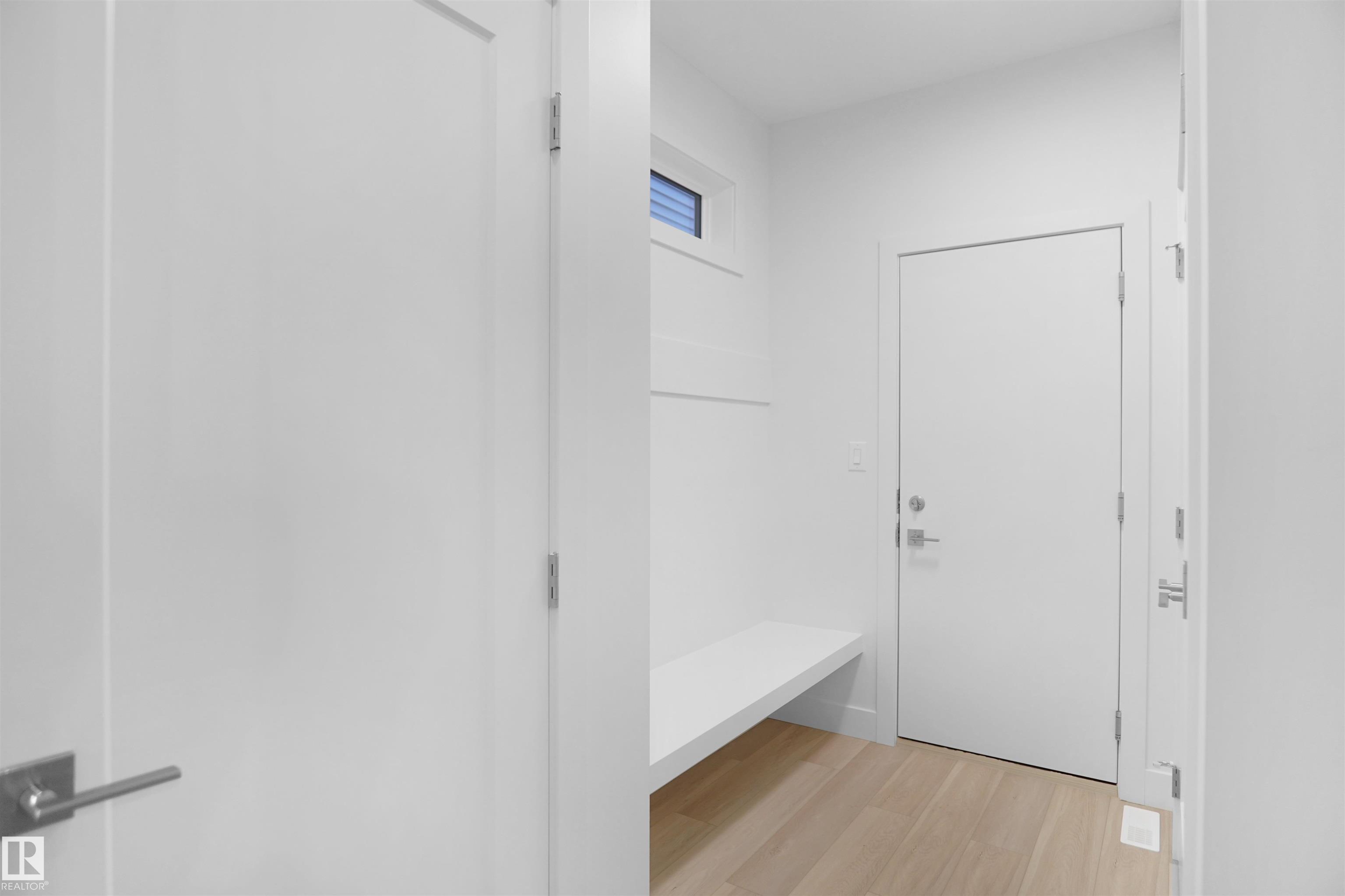 https://zimg.paragon.ice.com/ParagonImages/Property/PM/RAE/225395268/6/0/0/67849c5e249ed7f8e45d4e088953b8ea/1/989f37e8085d78279d33704c0d56d07c/225395268-e9acec6e-3f69-49d0-bdbc-52d16123bc1d.JPG