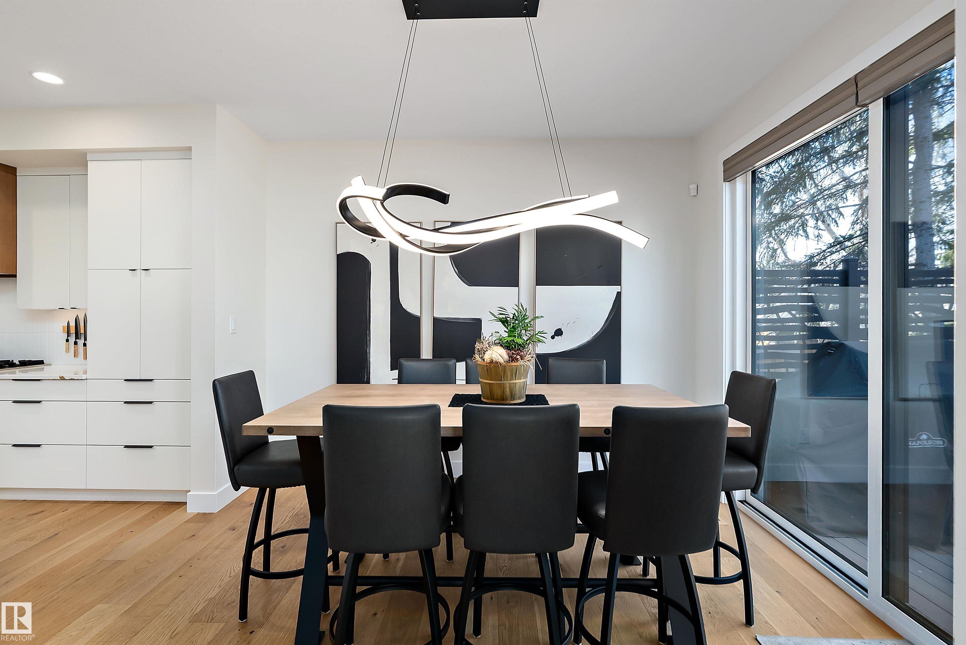 Photo 18 at 12518 39 Avenue NW, Aspen Gardens, Edmonton